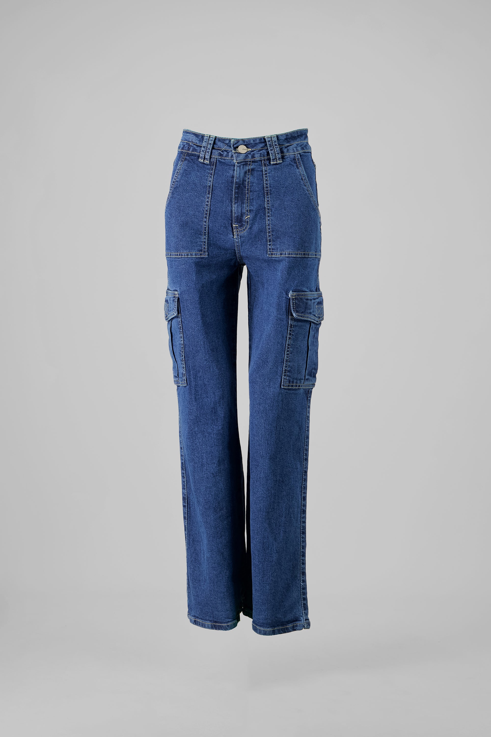 Jeans Cargo Bolsillos Laterales DARK WASH