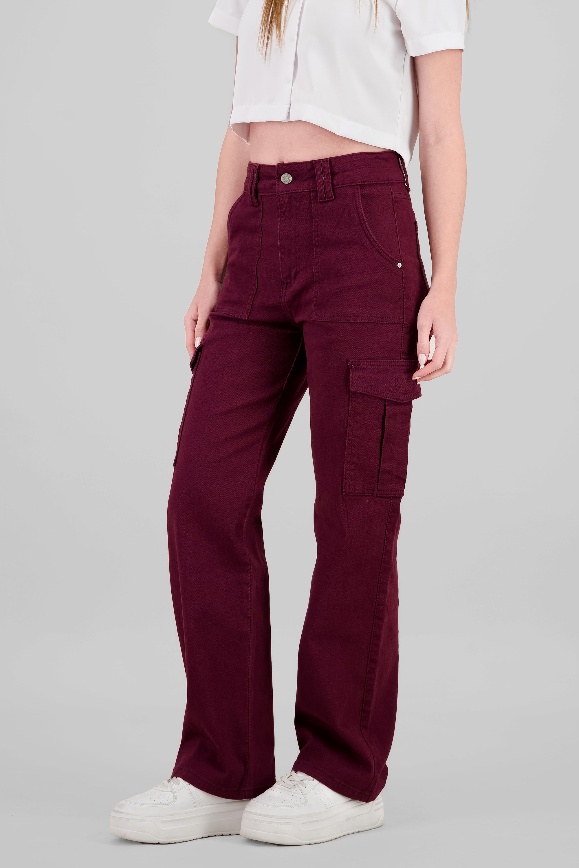 Jeans Cargo Bolsillos Laterales CIRUELA