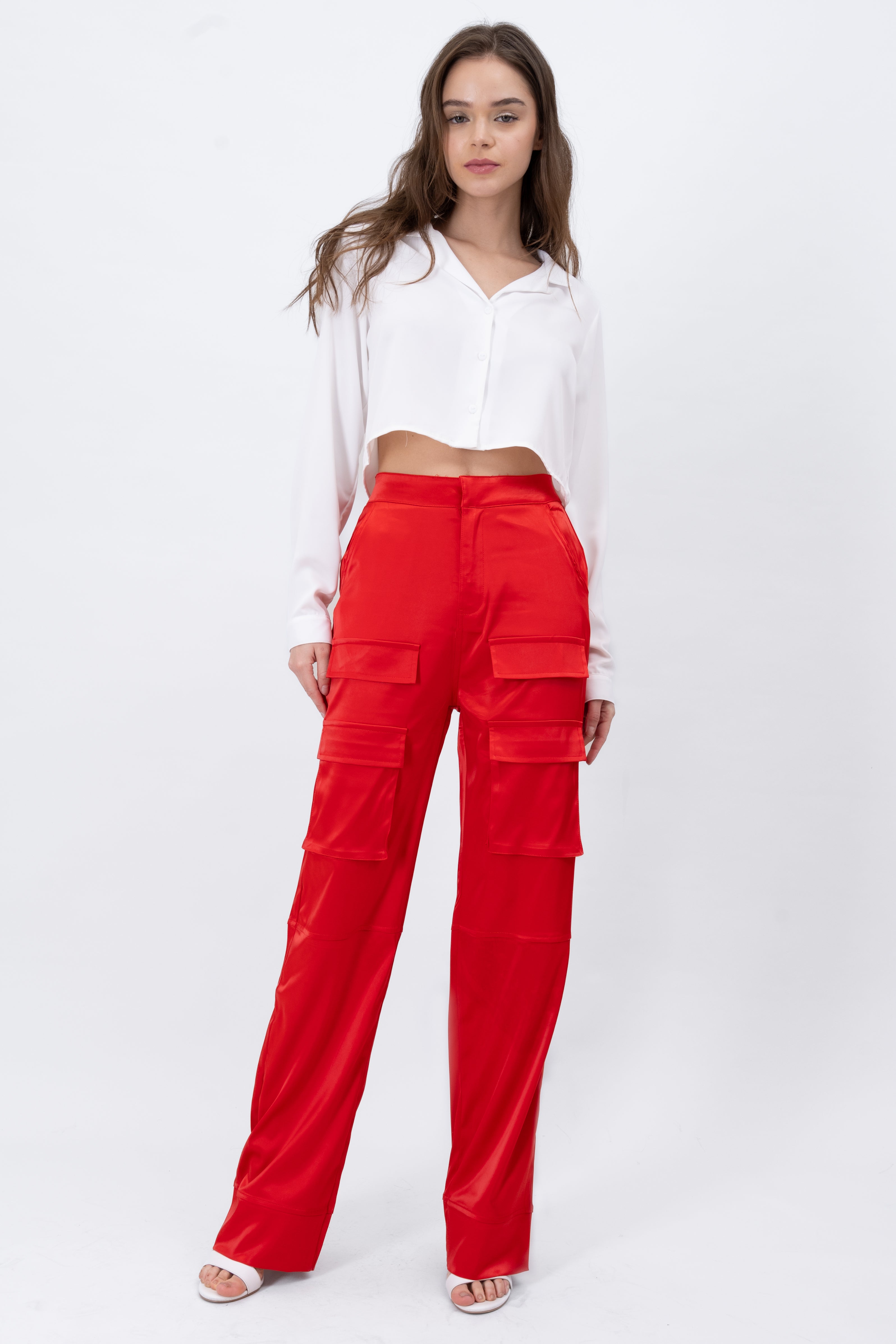 Pantalón recto cargo satinado ROJO