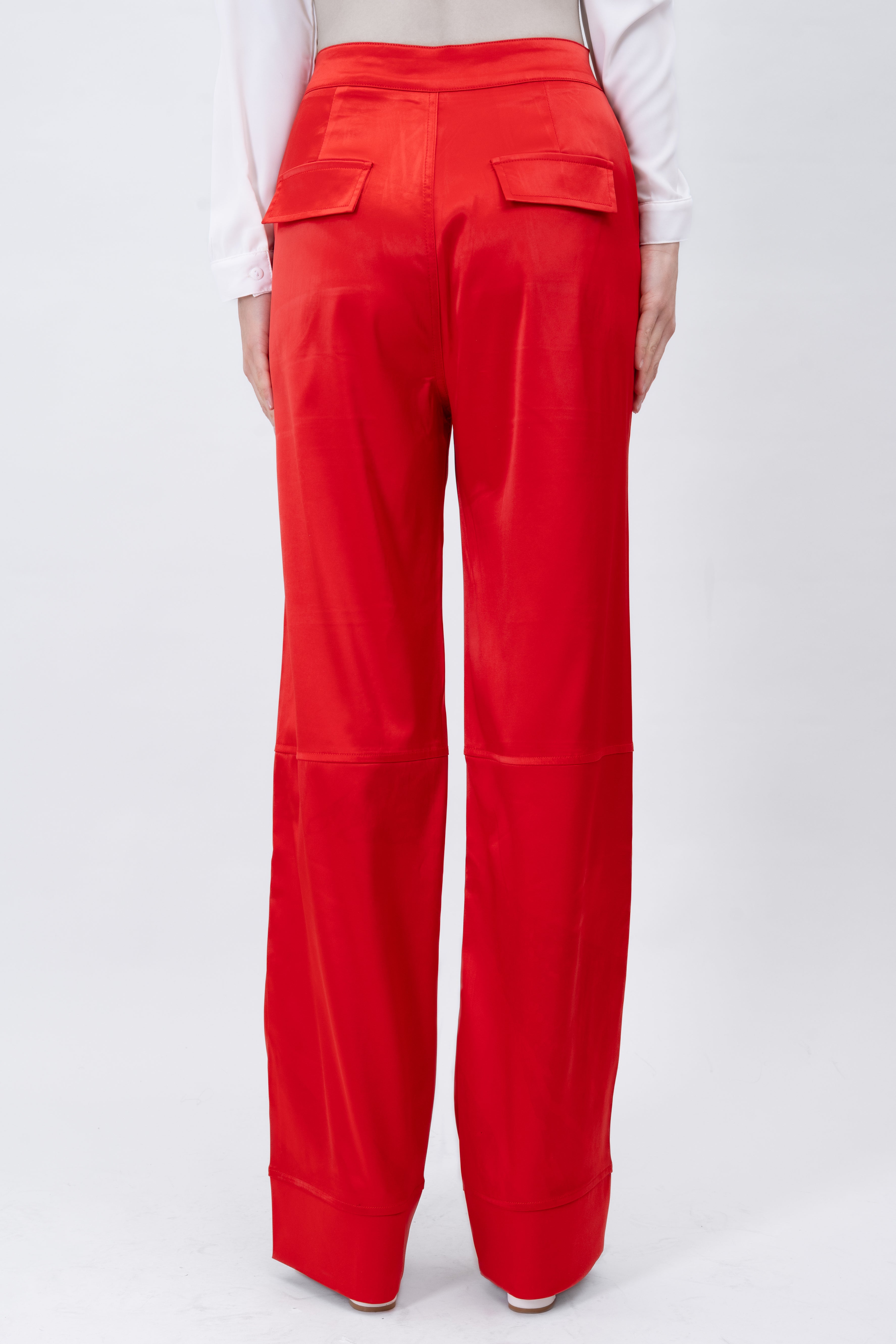 Pantalón recto cargo satinado ROJO