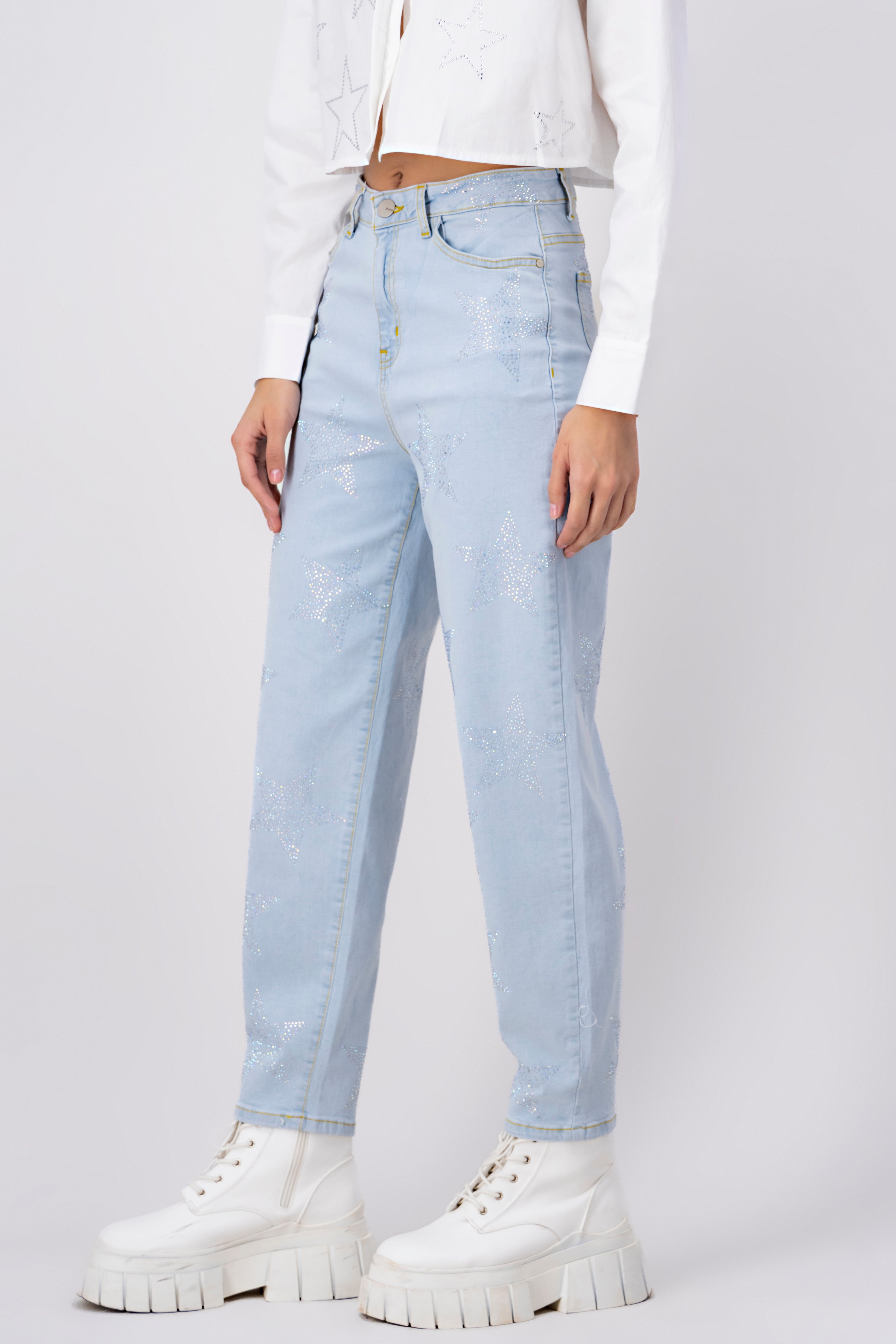 Jeans mom estrellas brillos SUPER BLEACHED