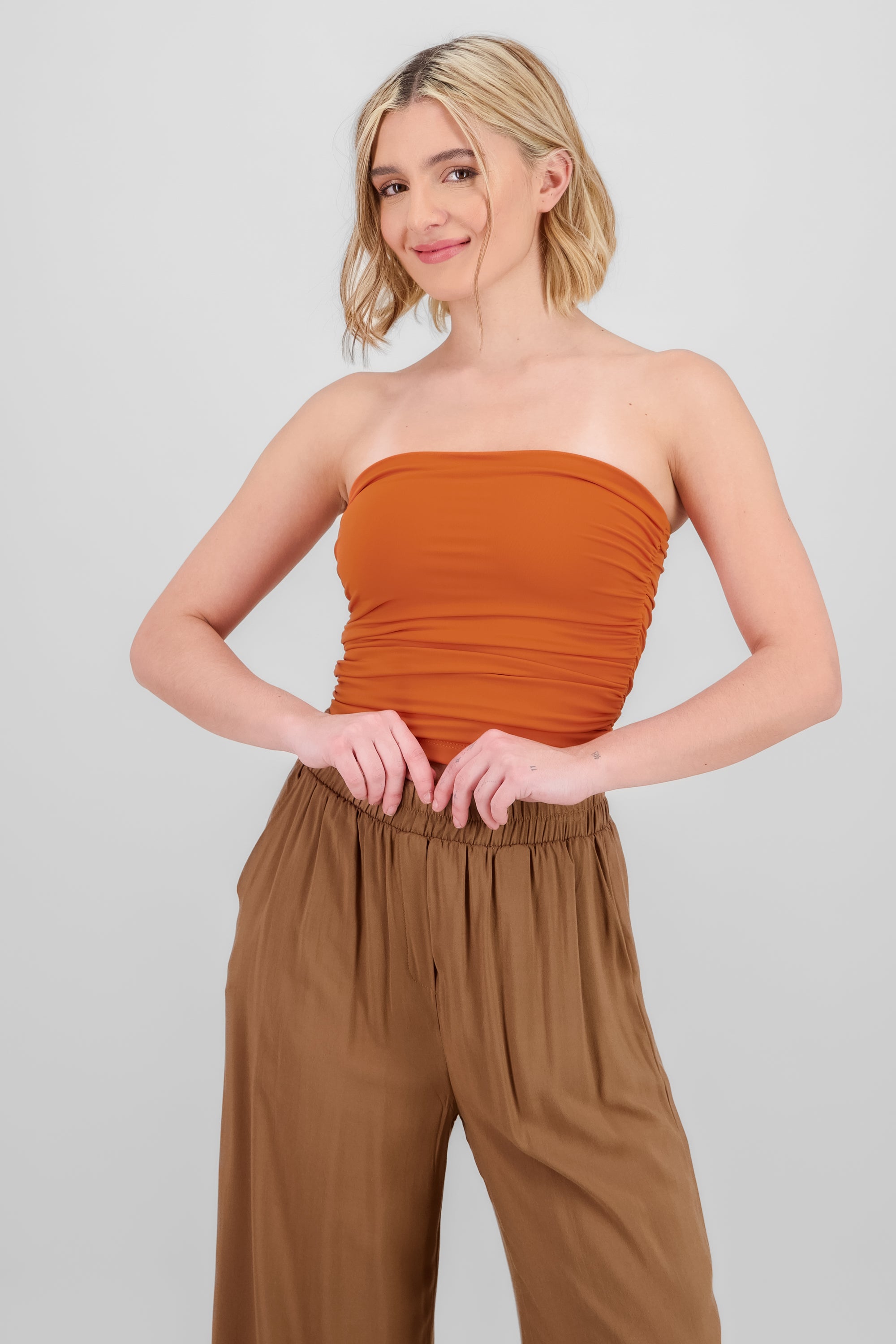 Top Tubo Strapless Drapeado NARANJA OBSCURO