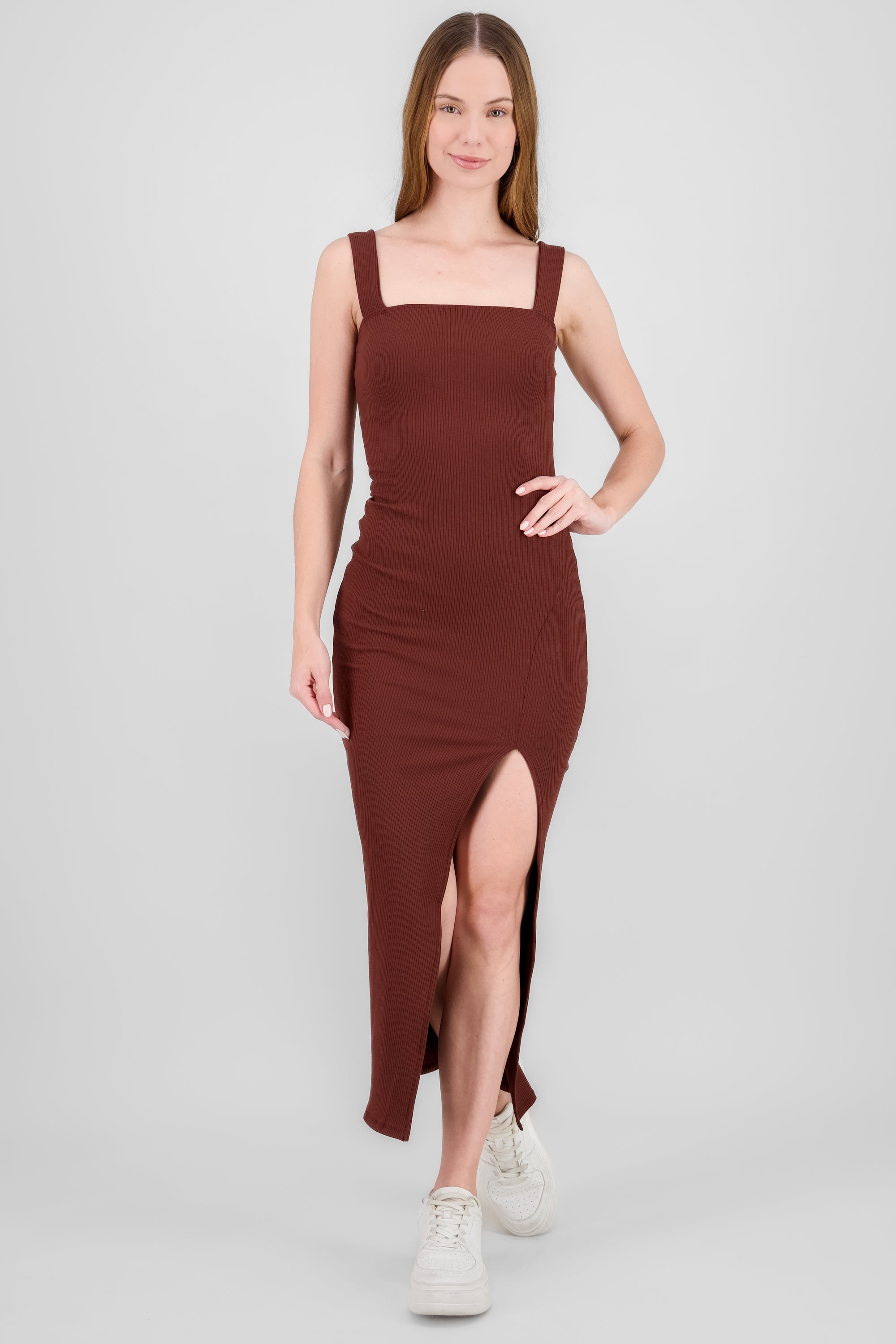 Vestido Maxi Acanalado Abertura