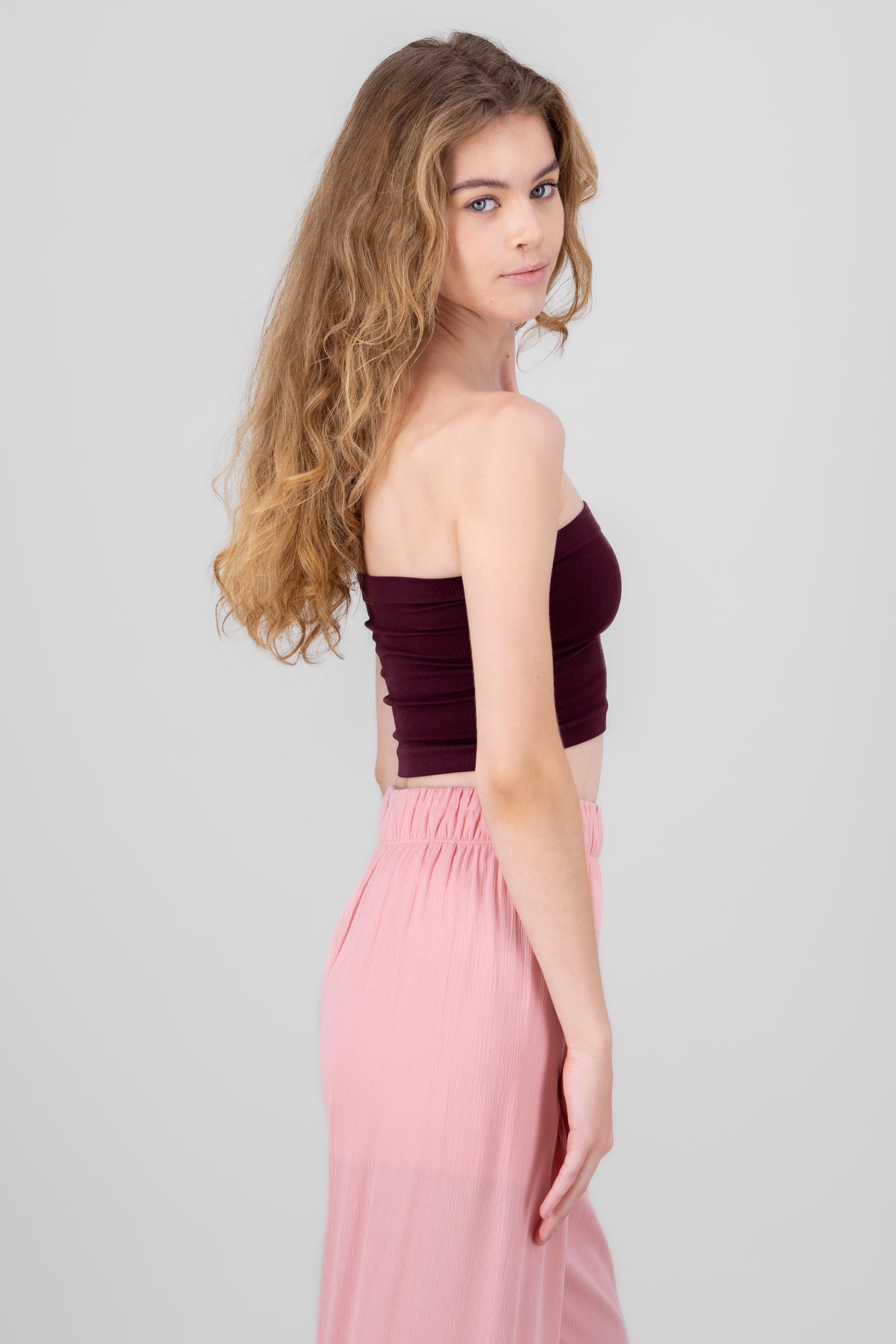 Top Tubo Strapless Rib CIRUELA