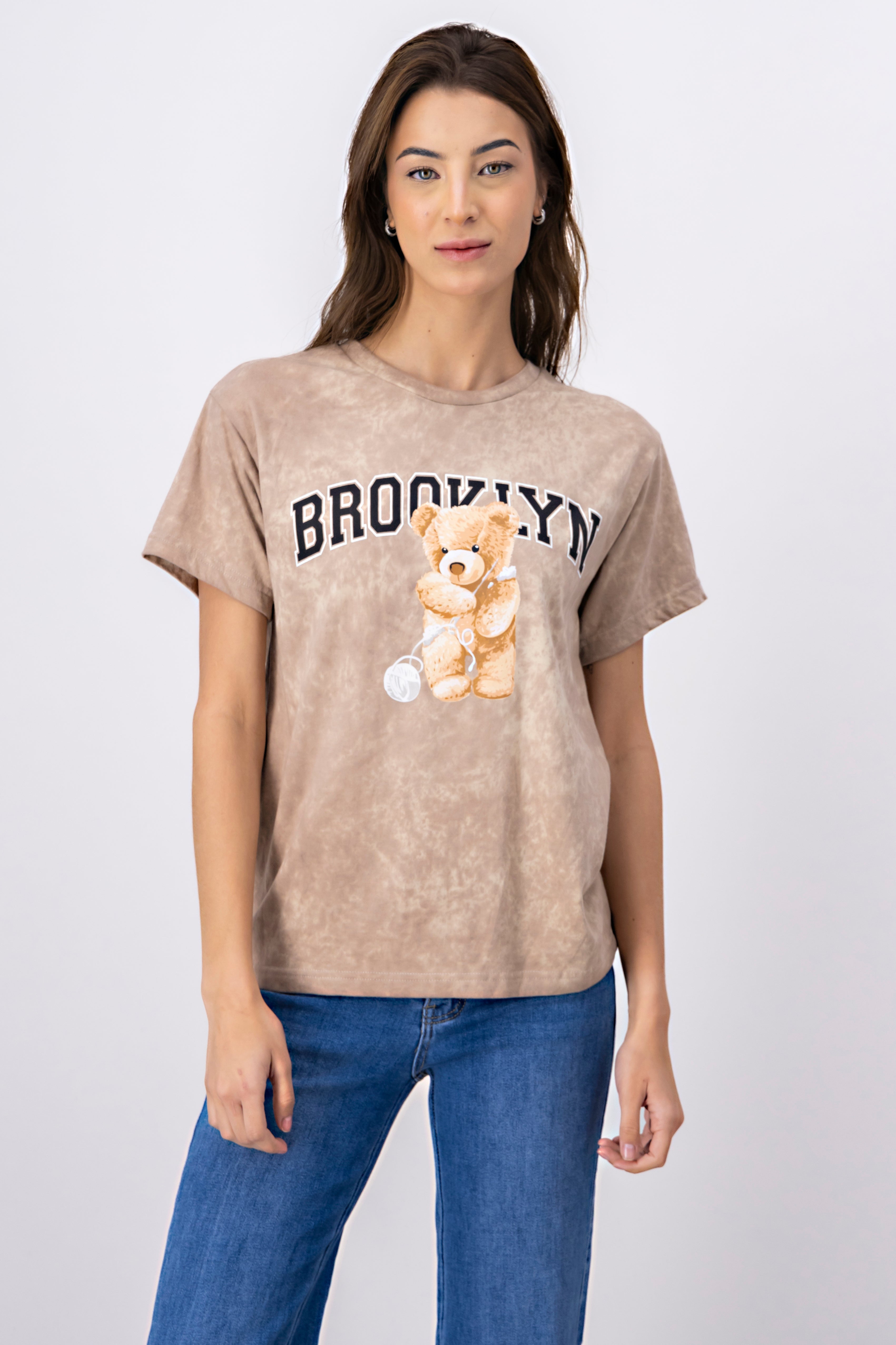 Playera acid wash osito Brooklyn BEIGE