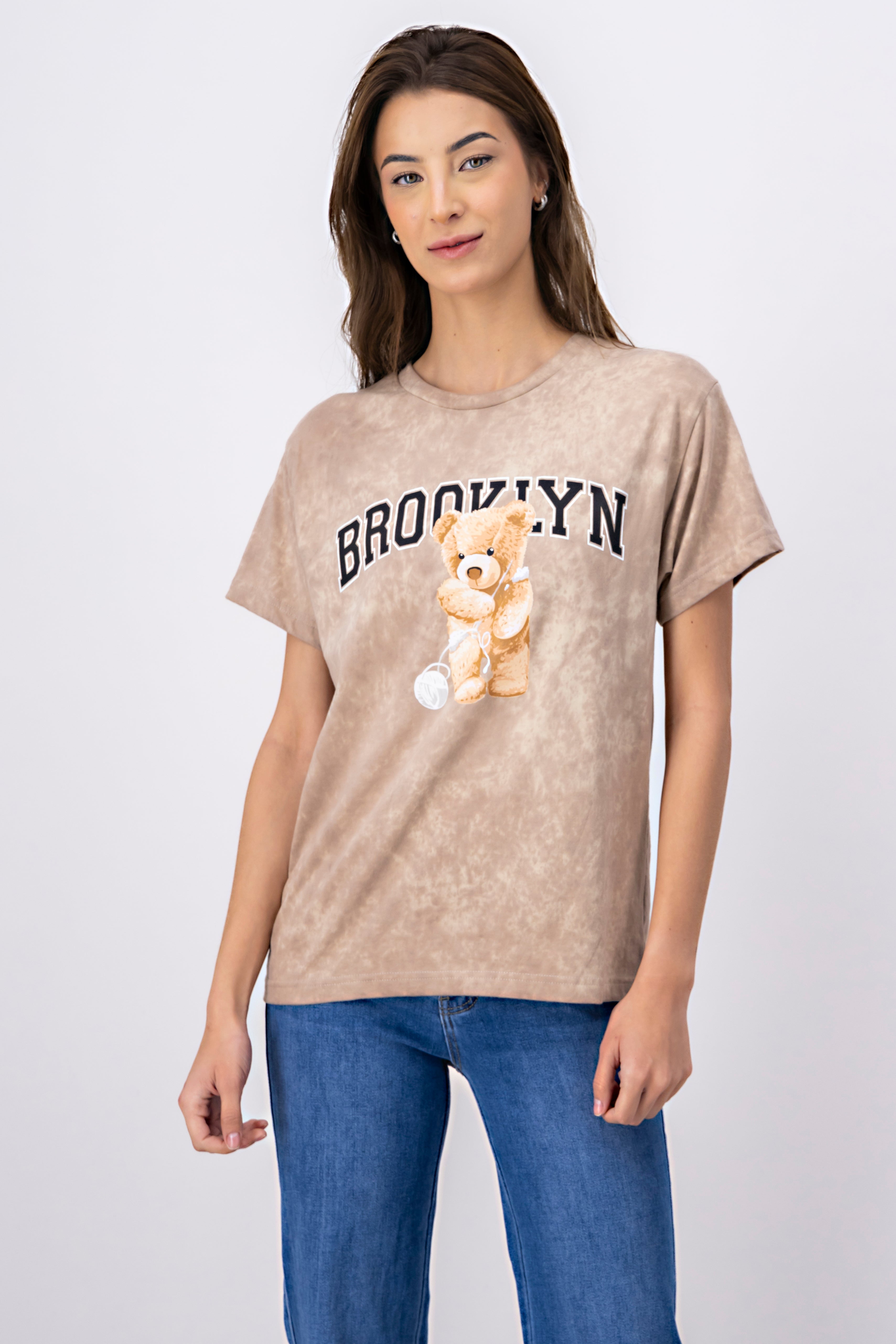 Playera acid wash osito Brooklyn BEIGE