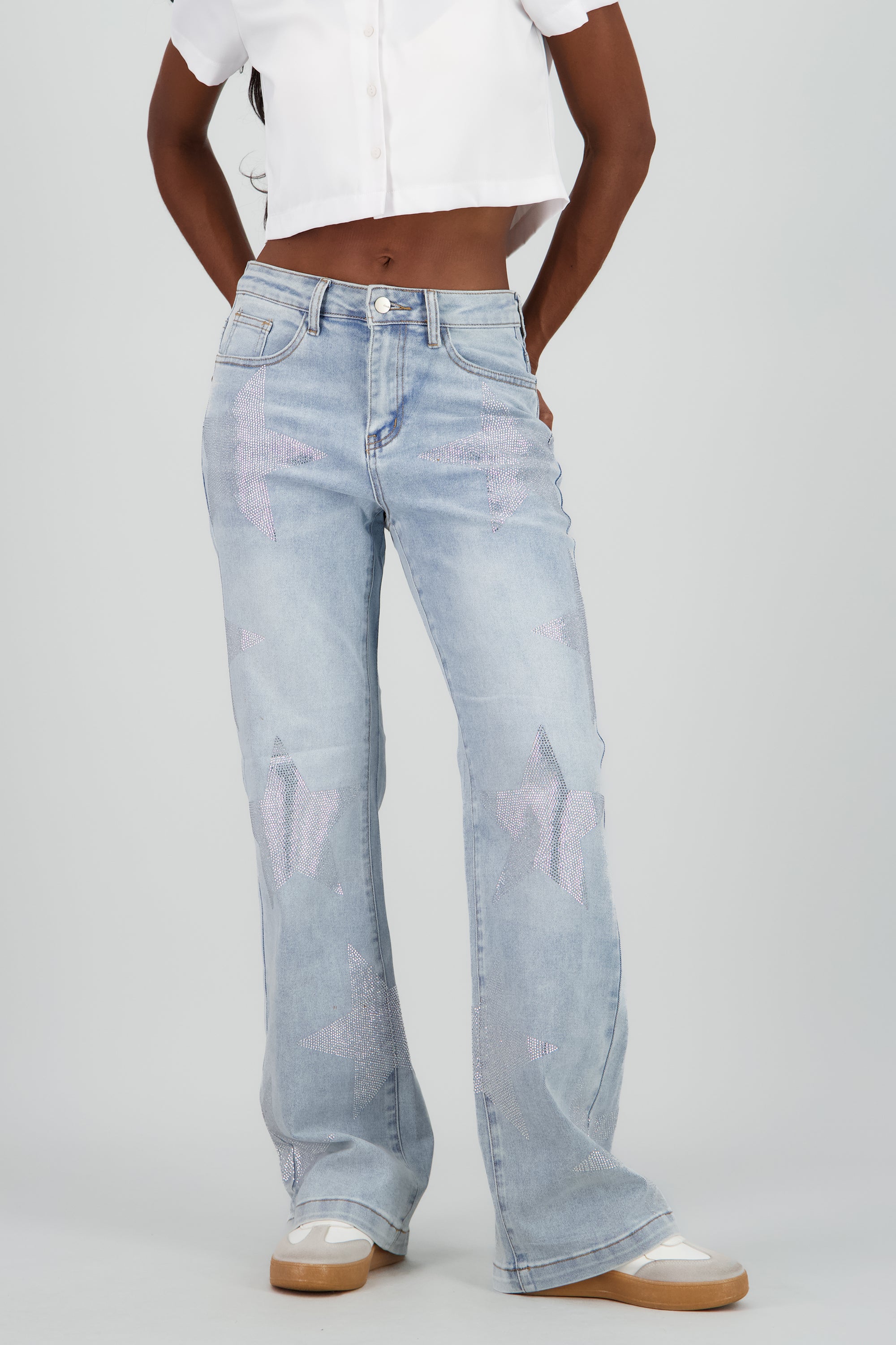 Jeans wide leg estrellas LIGHT WASH