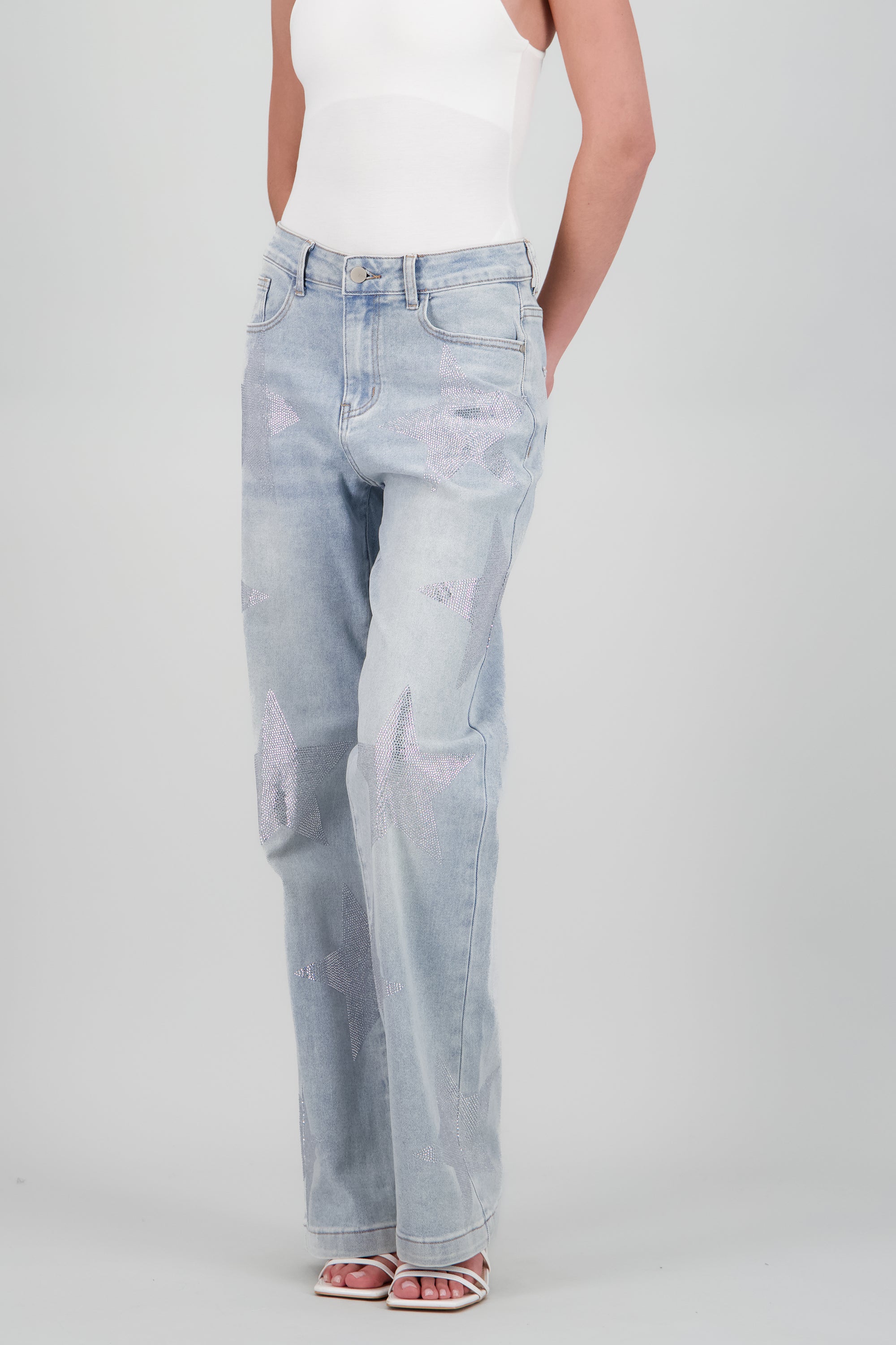 Jeans wide leg estrellas LIGHT WASH