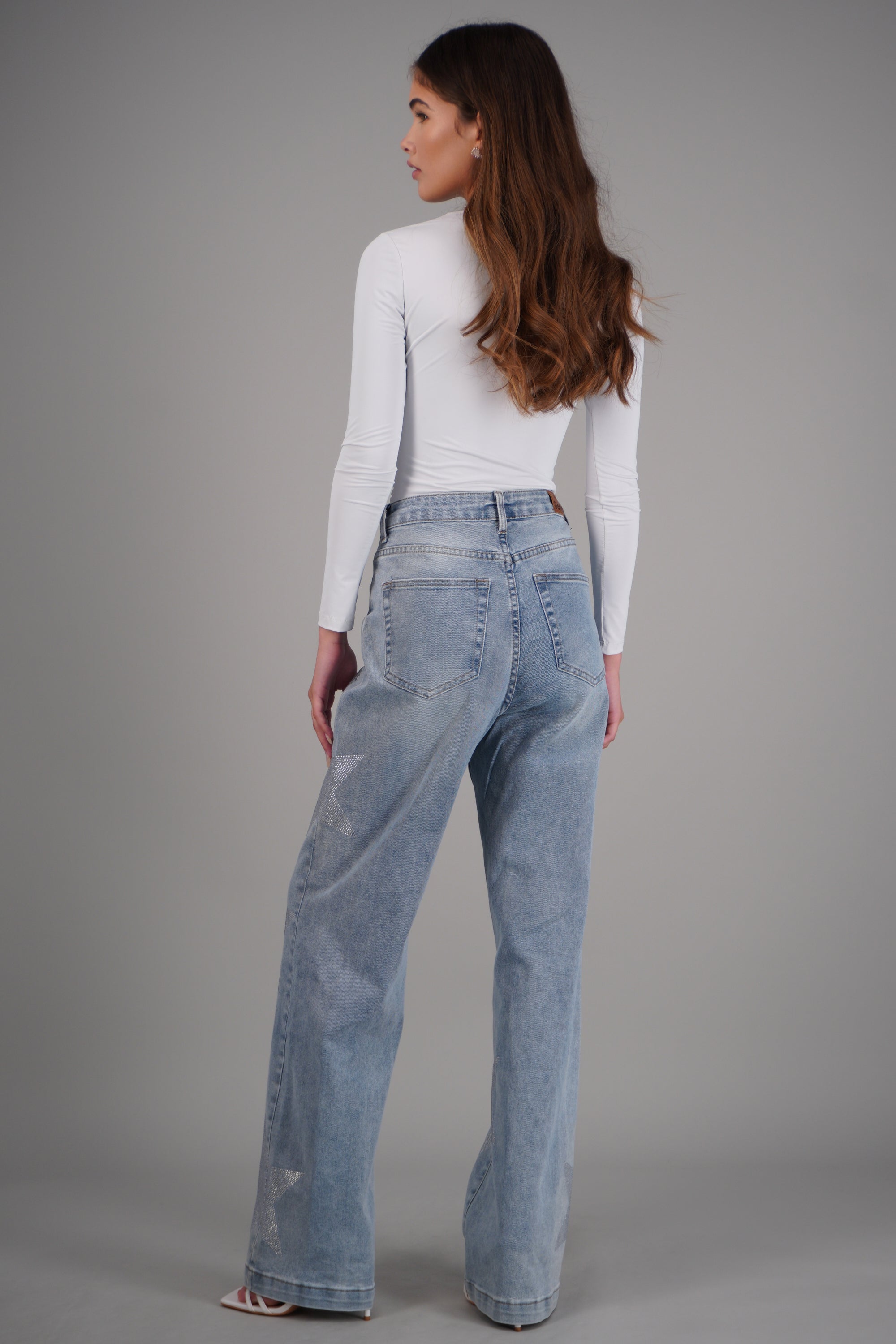 Jeans wide leg estrellas LIGHT WASH