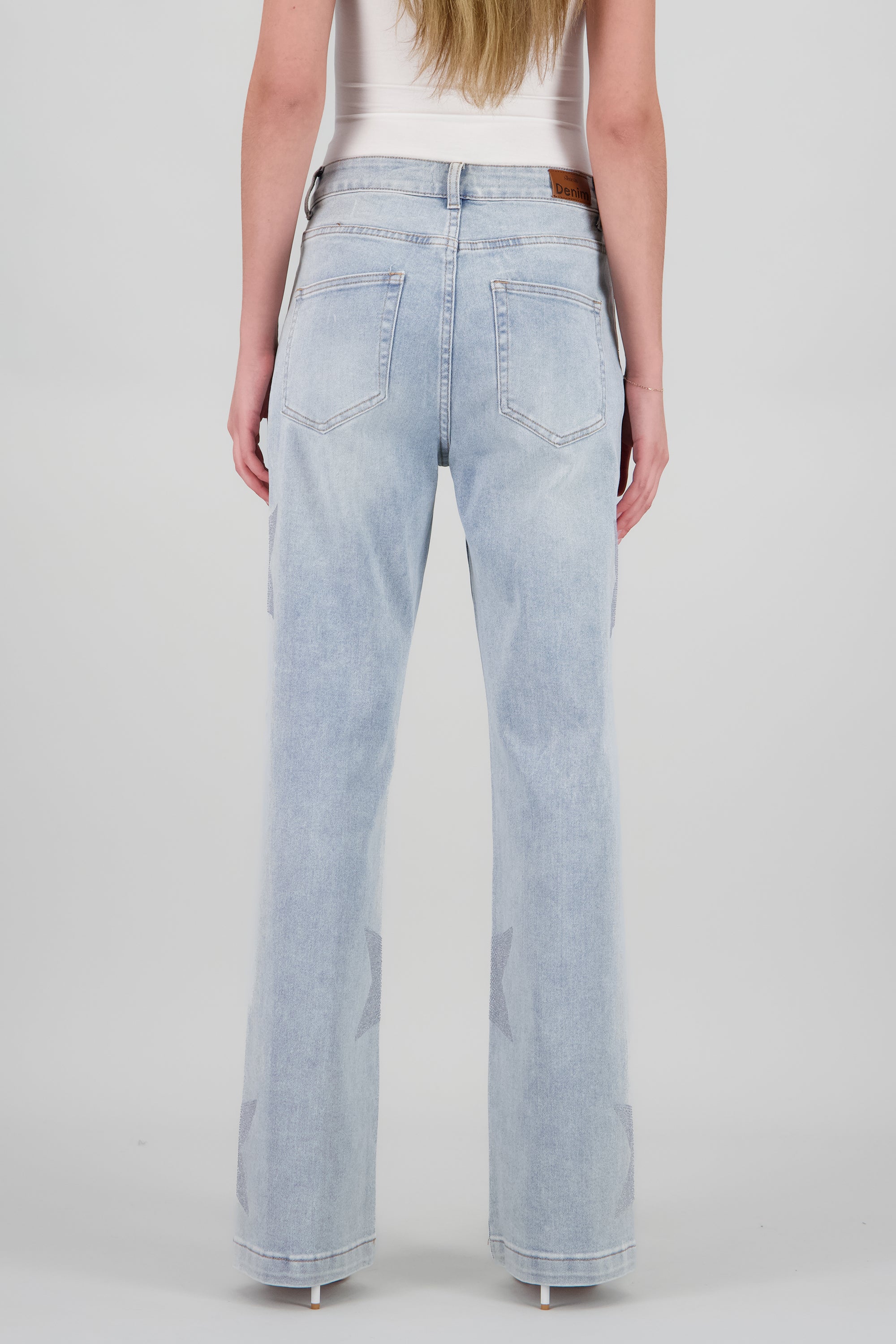 Jeans wide leg estrellas LIGHT WASH