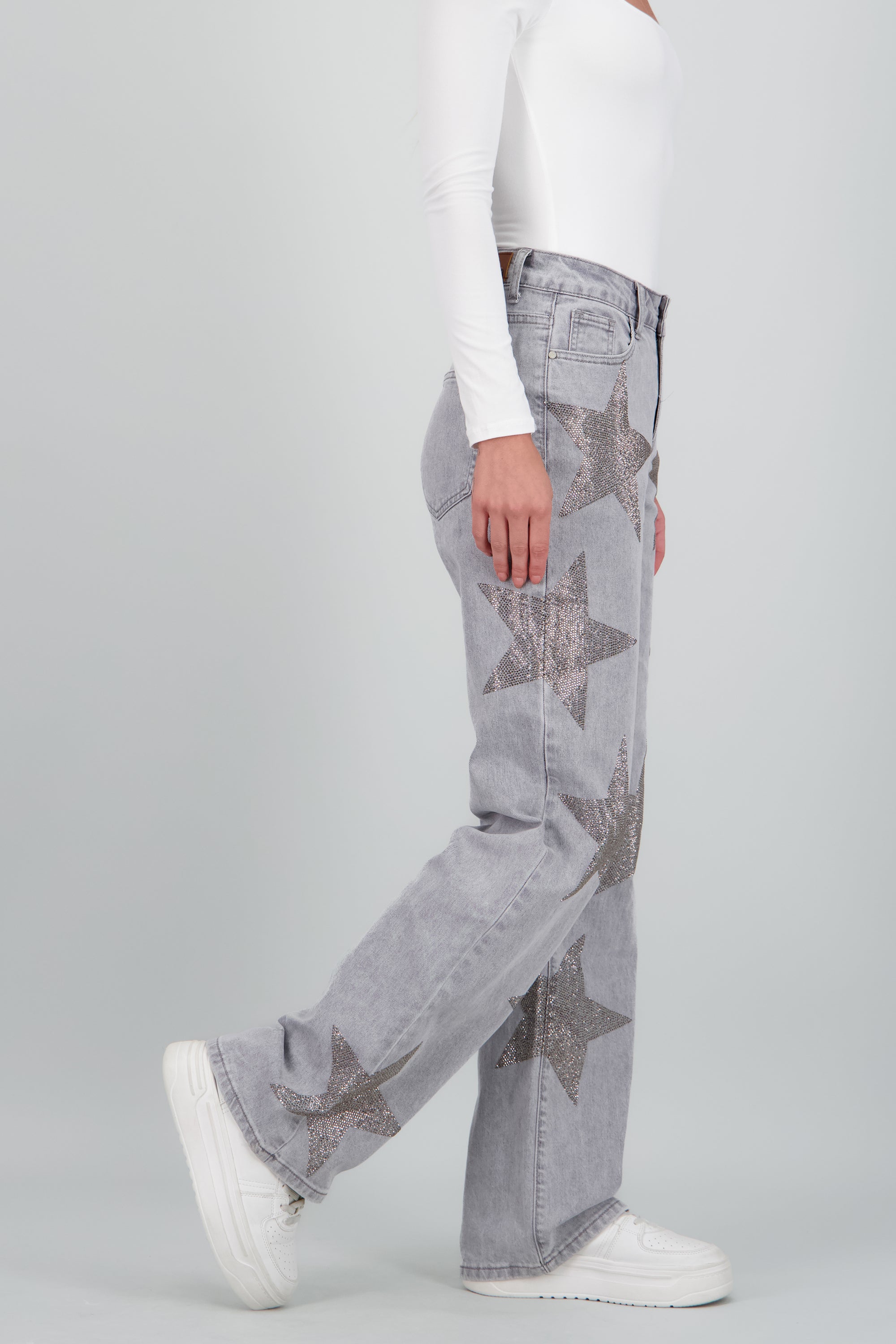 Jeans wide leg estrellas GRIS CLARO
