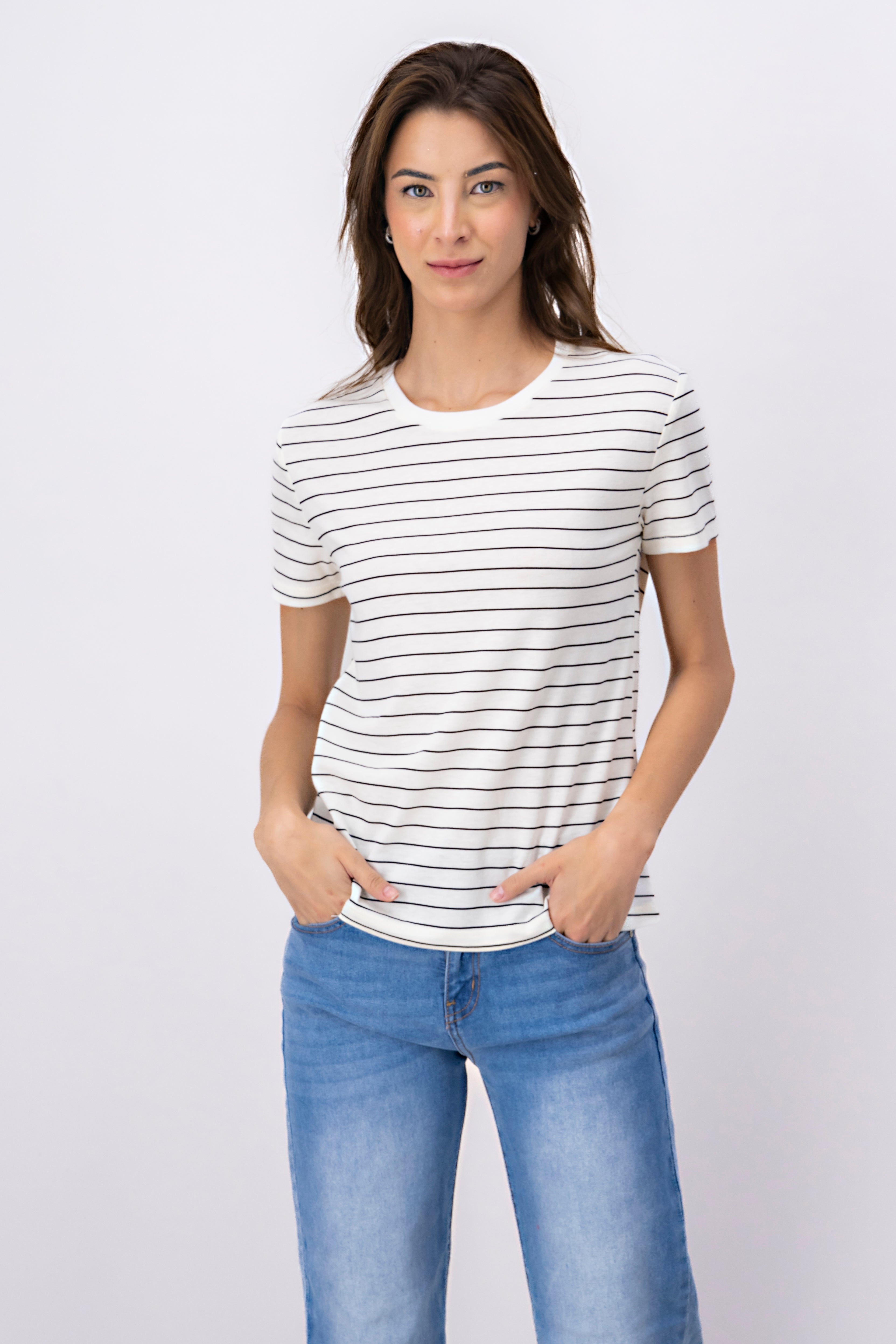 Playera manga corta líneas