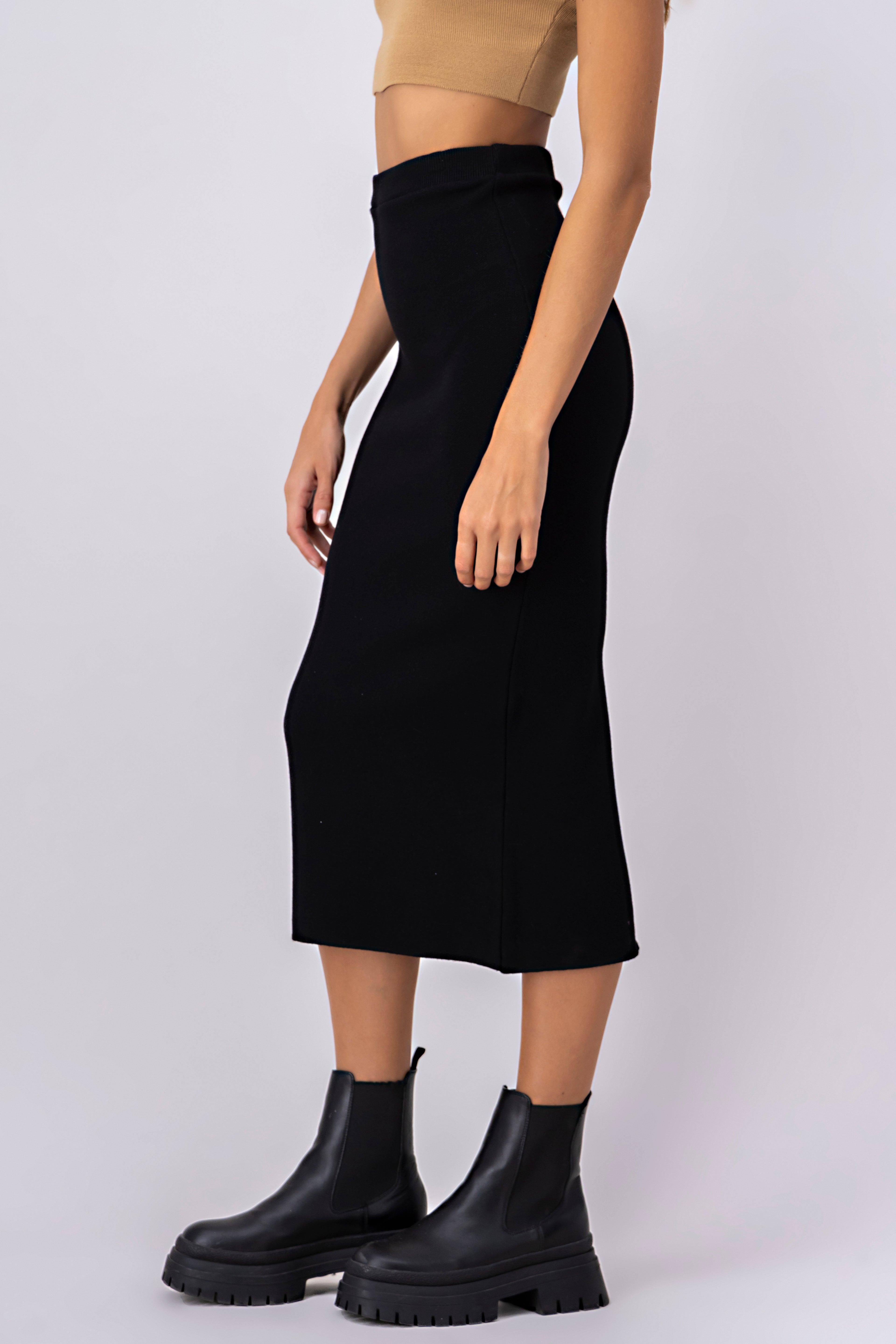 Falda midi bodycon tejido NEGRO