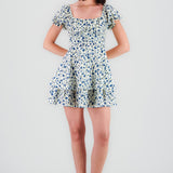 Vestido mini escote cuadrado flores