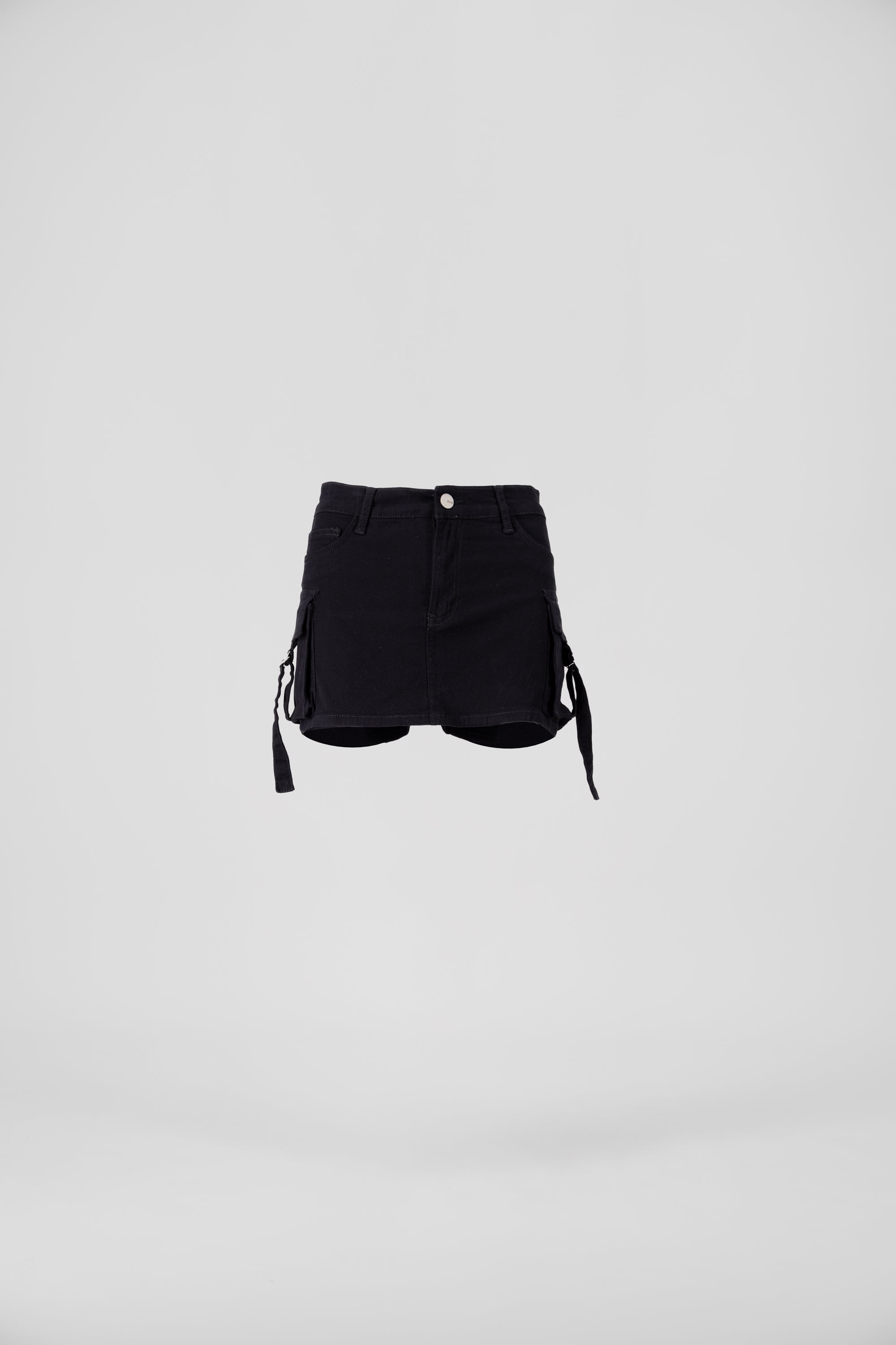 Falda short cargo NEGRO