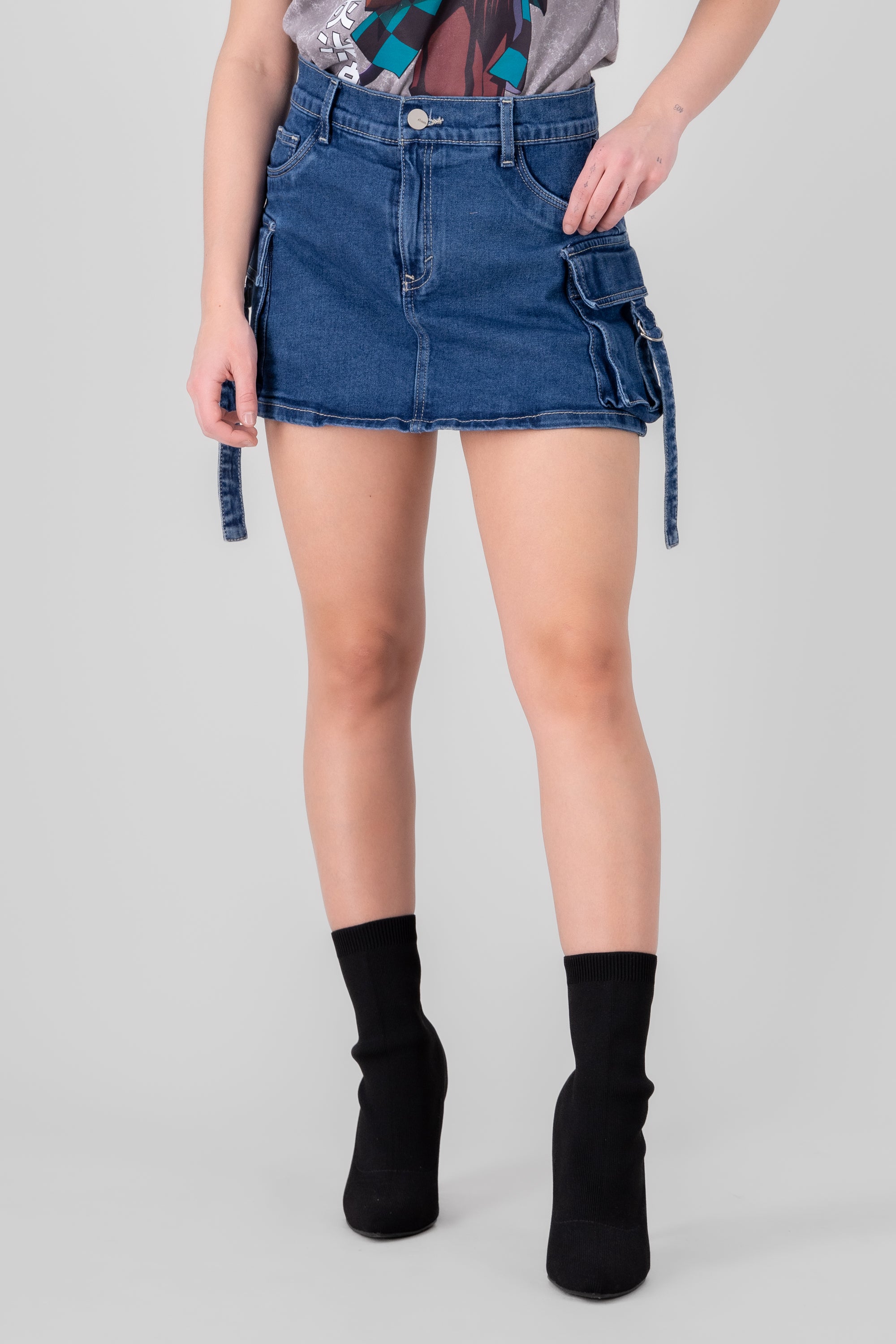 Falda short cargo STONE