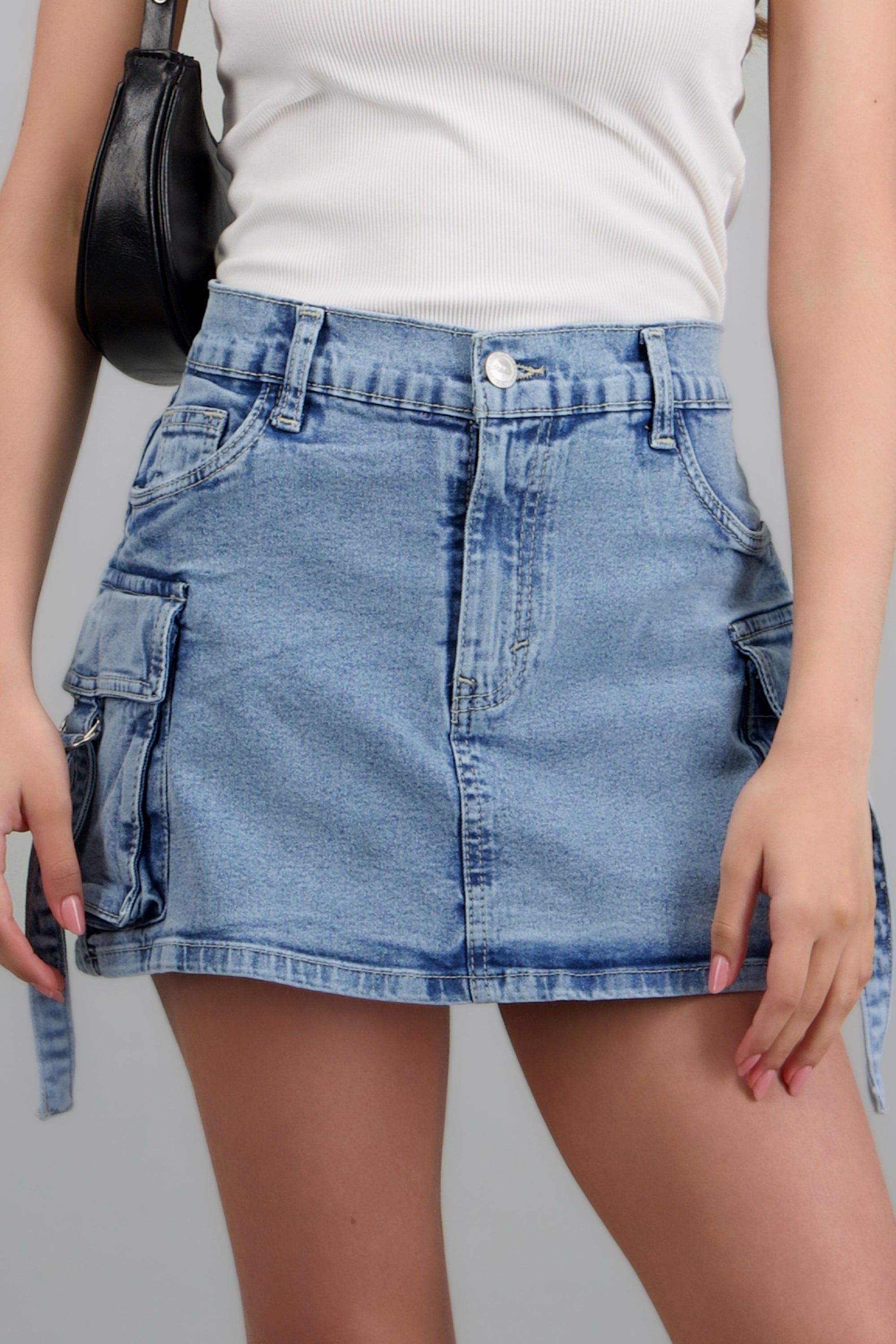MEDIUM ACID WASH