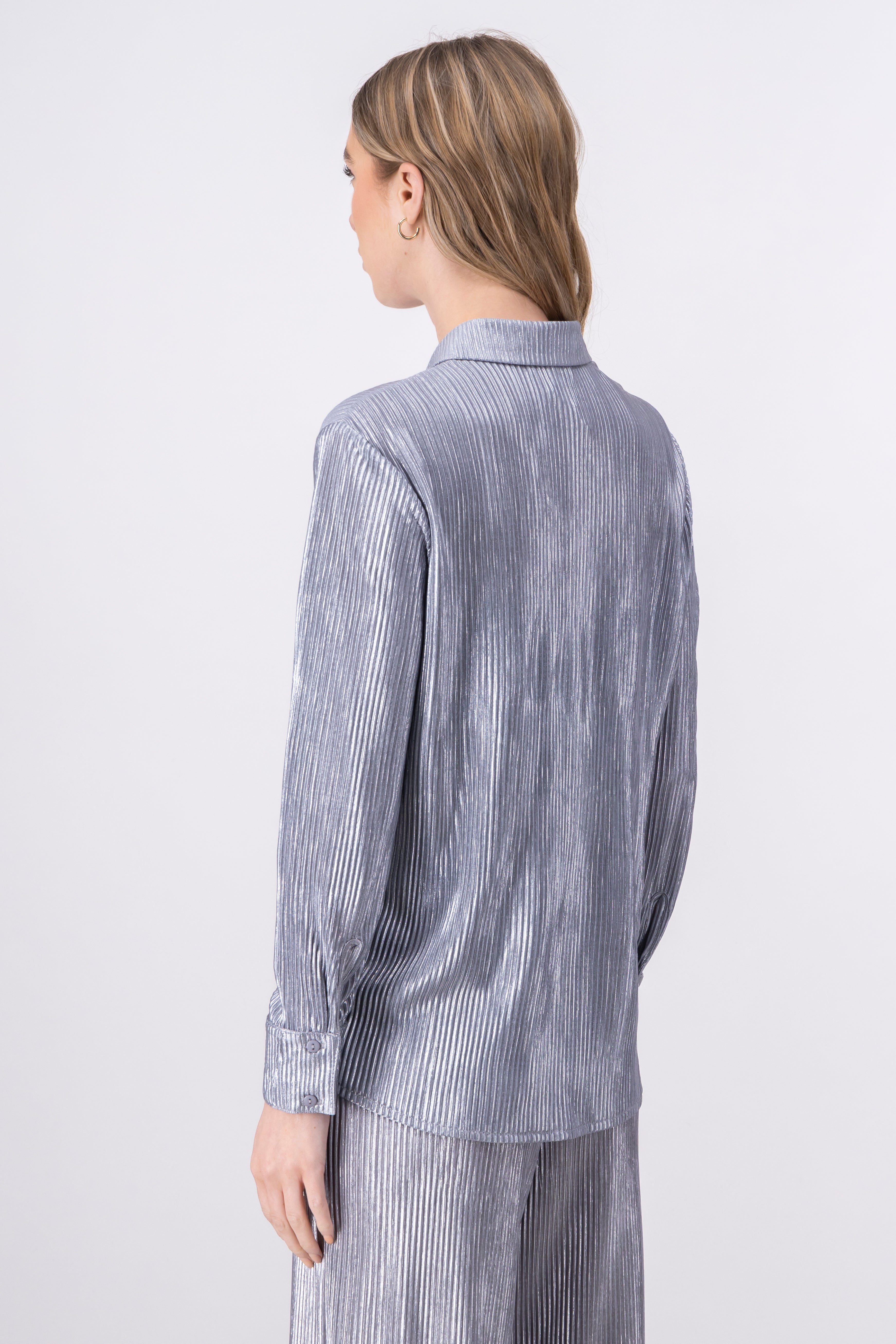 Camisa oversize metalica PLATA