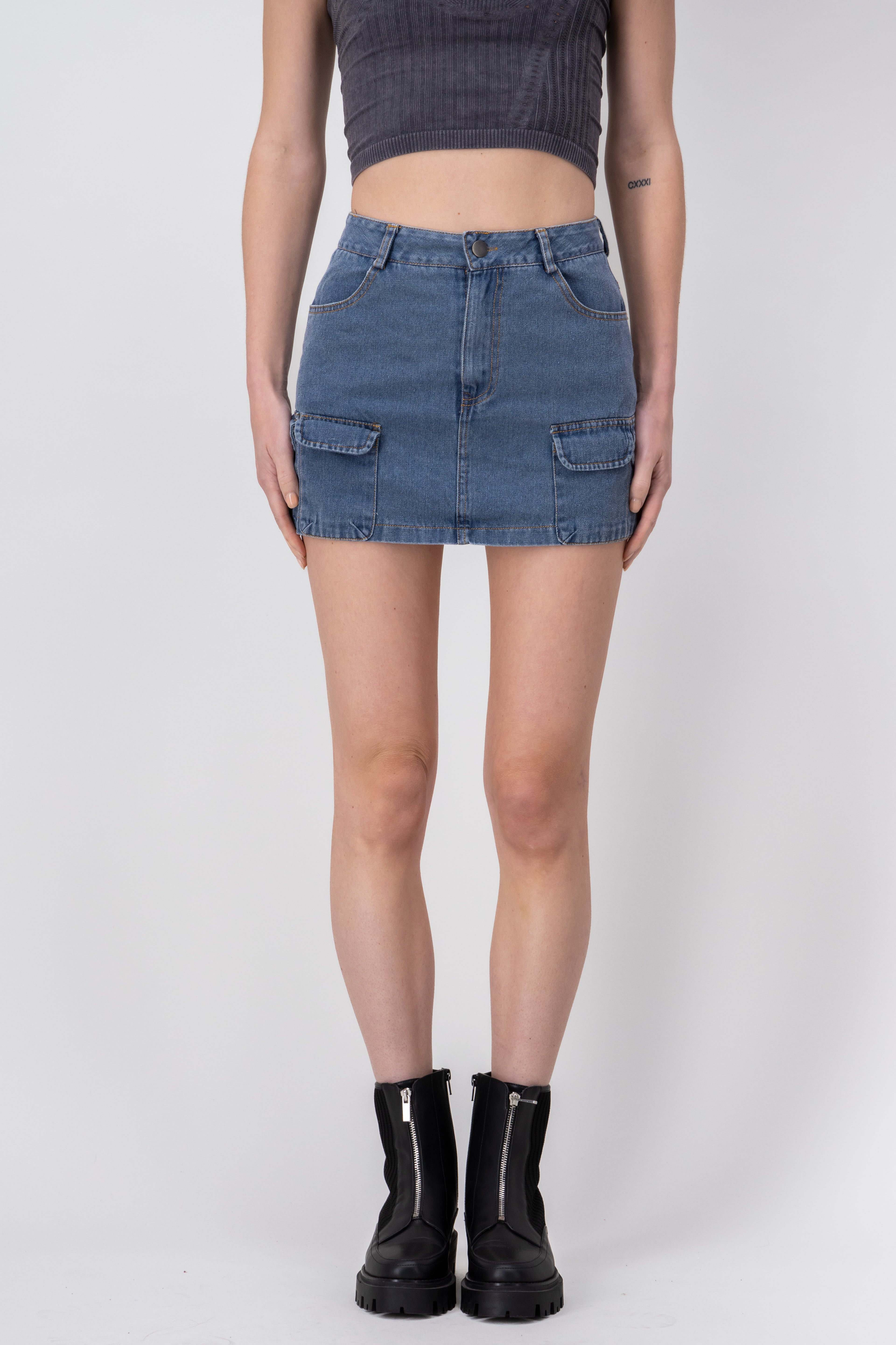 Falda mini denim bolsillos LIGHT WASH