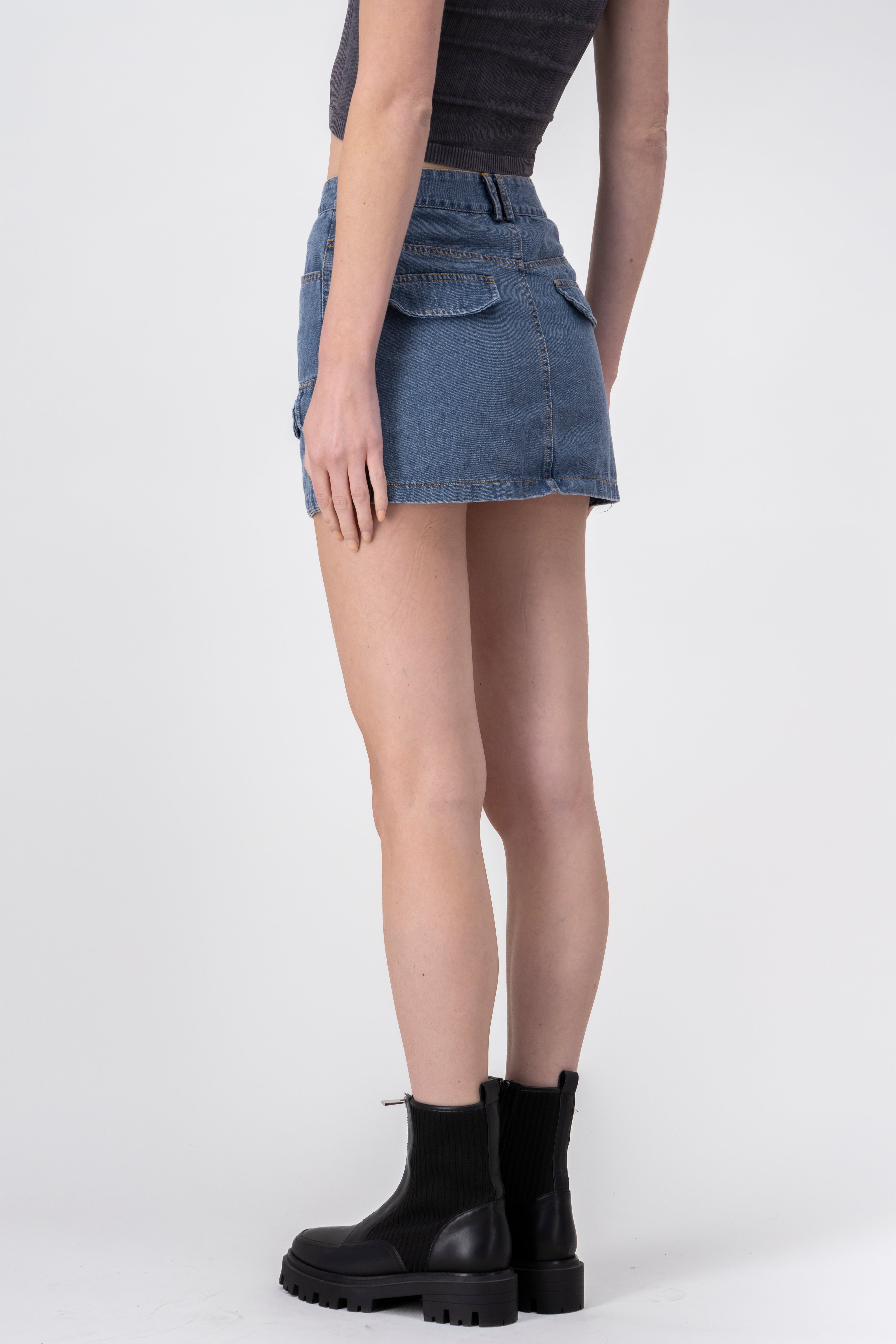 Falda mini denim bolsillos LIGHT WASH