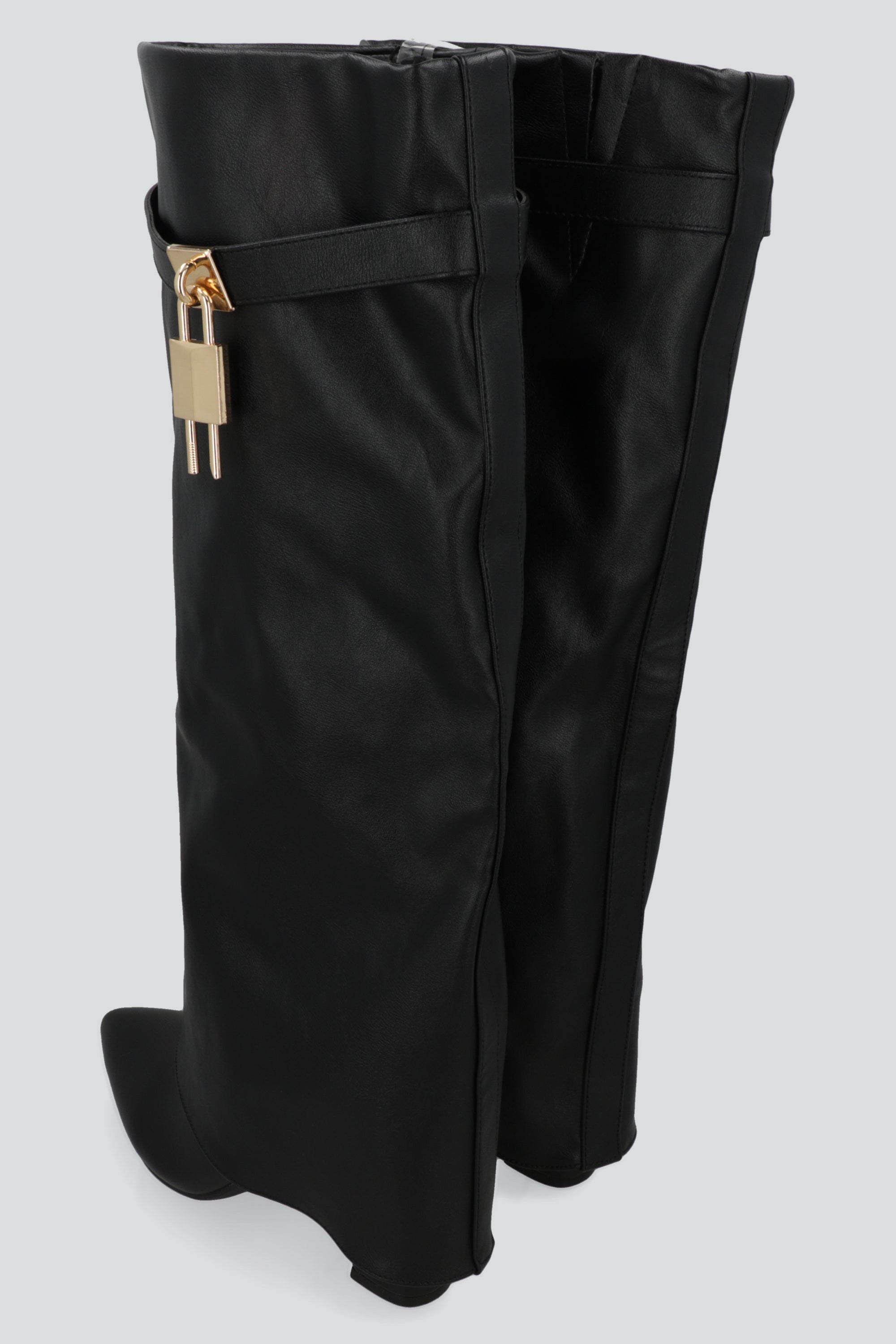 Bota Efecto Piel Funda Candado NEGRO