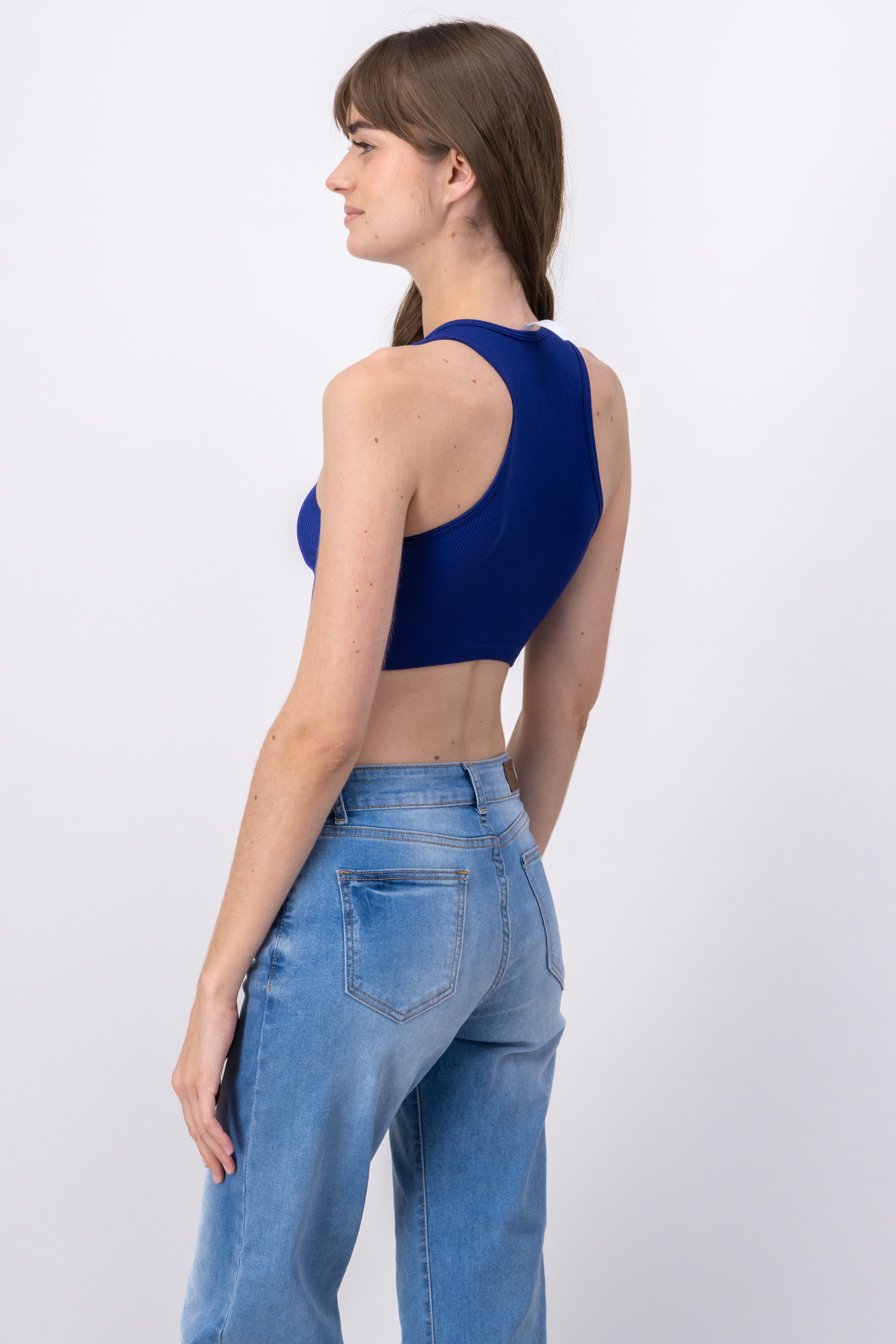Top crop liso sin manga MARINO