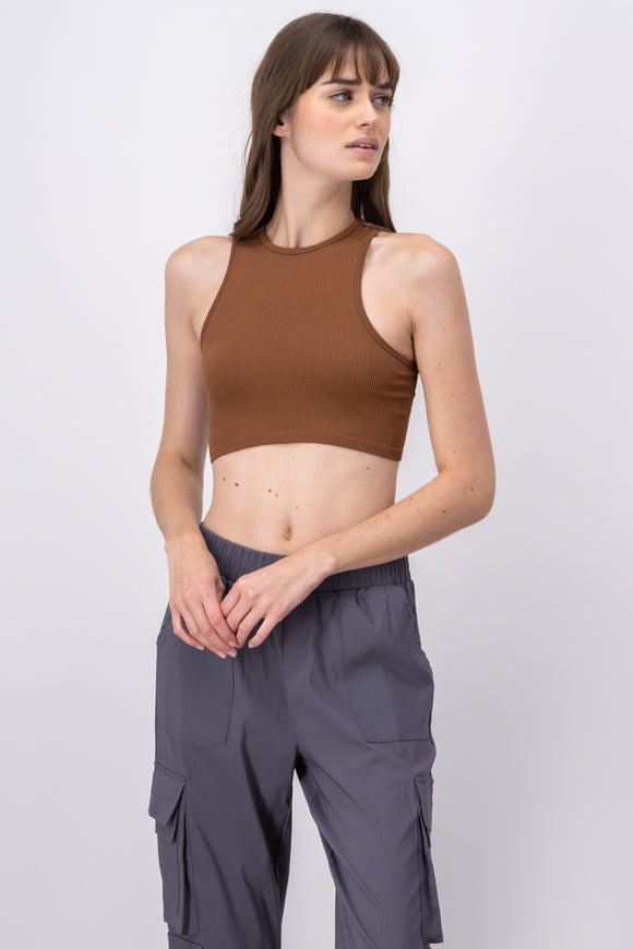 Top crop liso sin manga