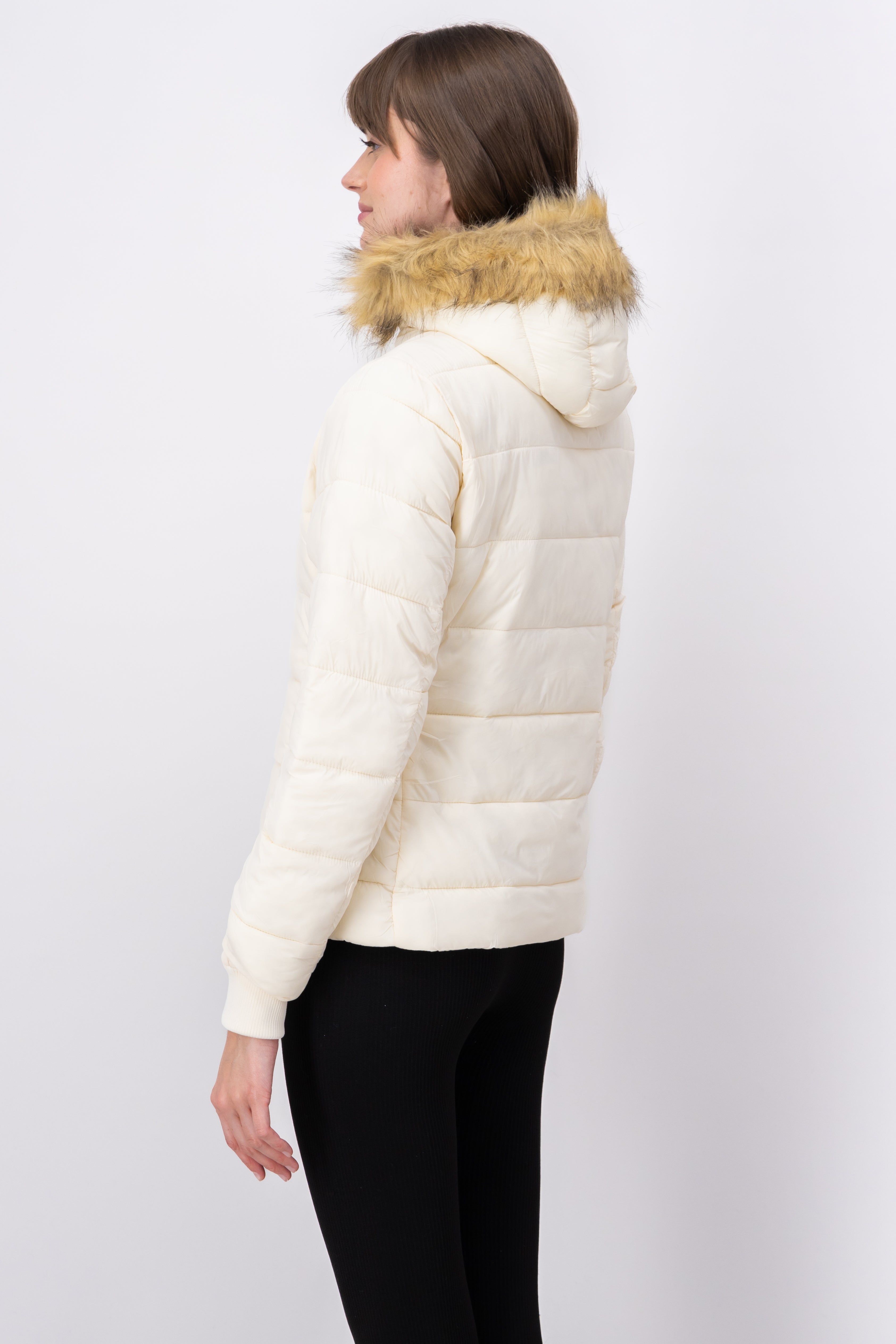 Chamarra capitonada gorro peluche BLANCO