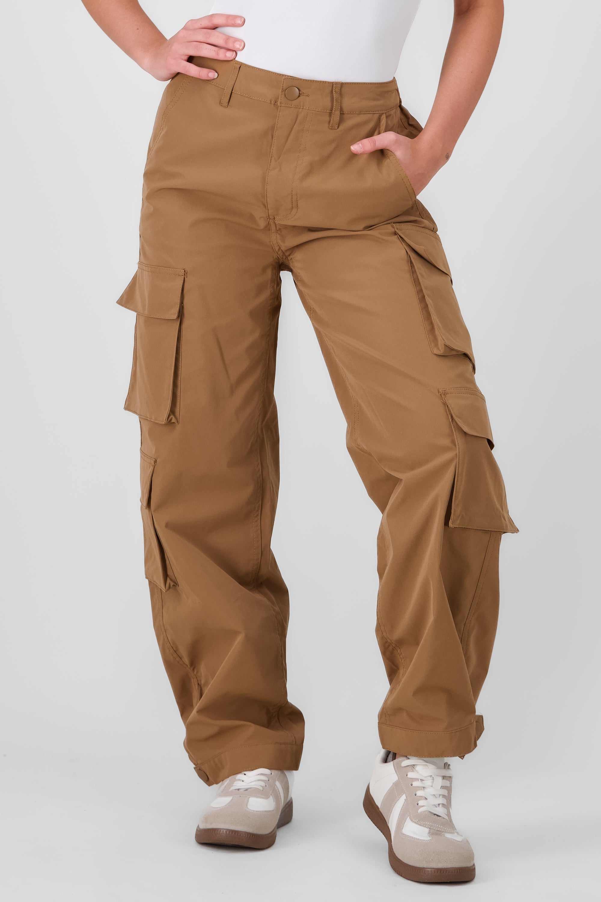 Pantalón Cargo Cintura Media CAMELLO