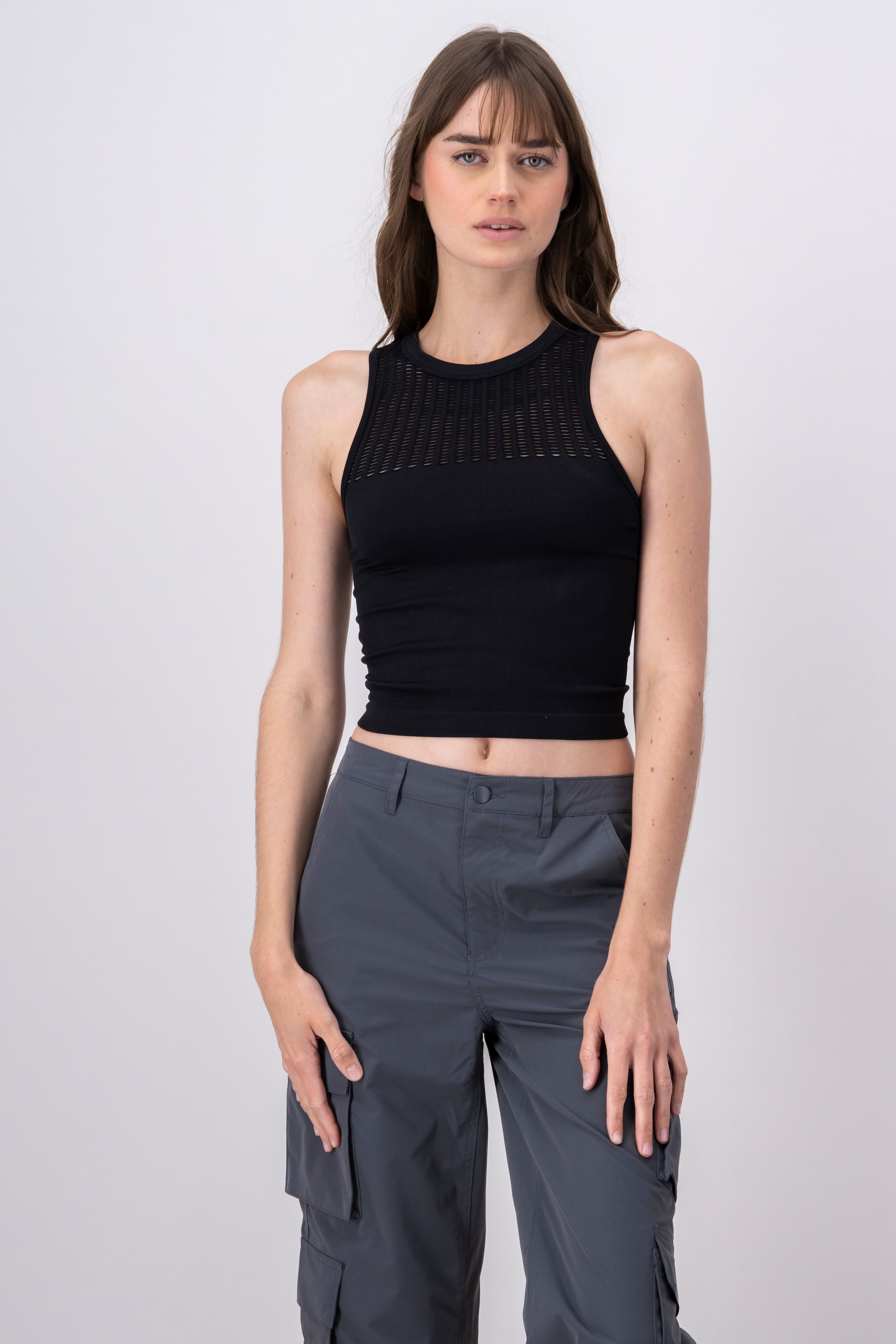 Top liso detalle red