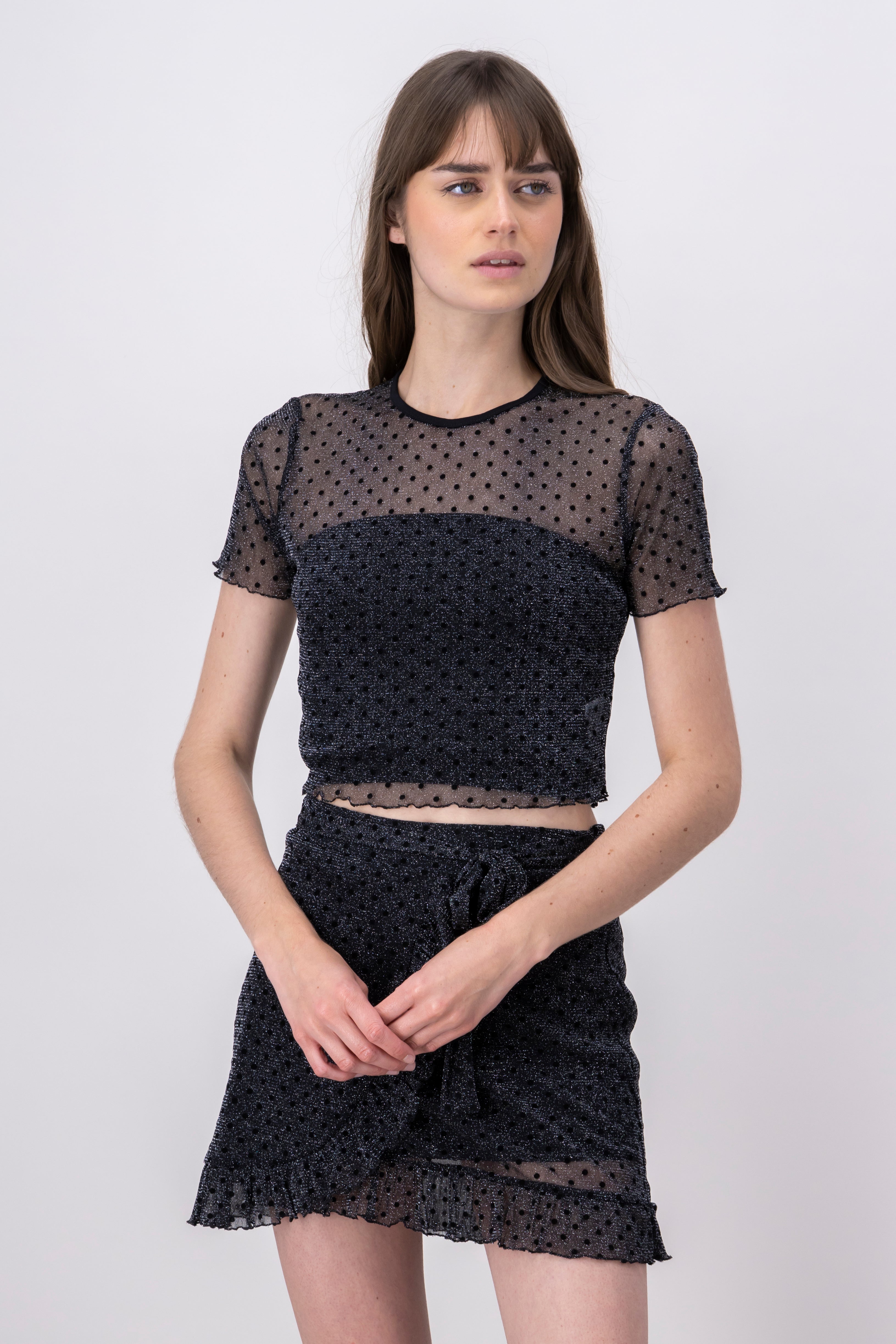 Blusa mesh polka dots brillos NEGRO