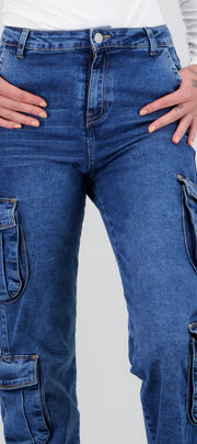 MEDIUM WASH