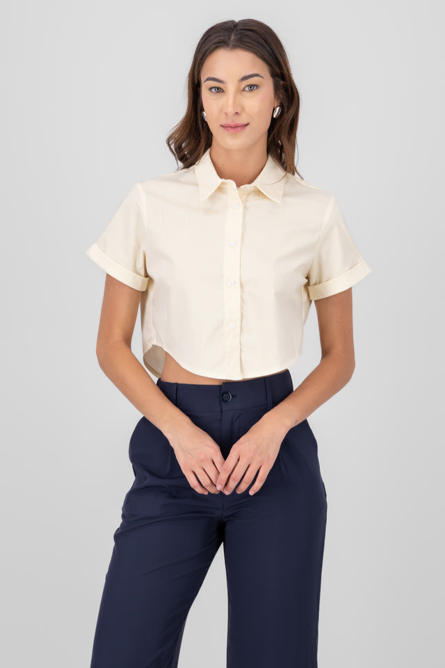 Camisa crop manga corta