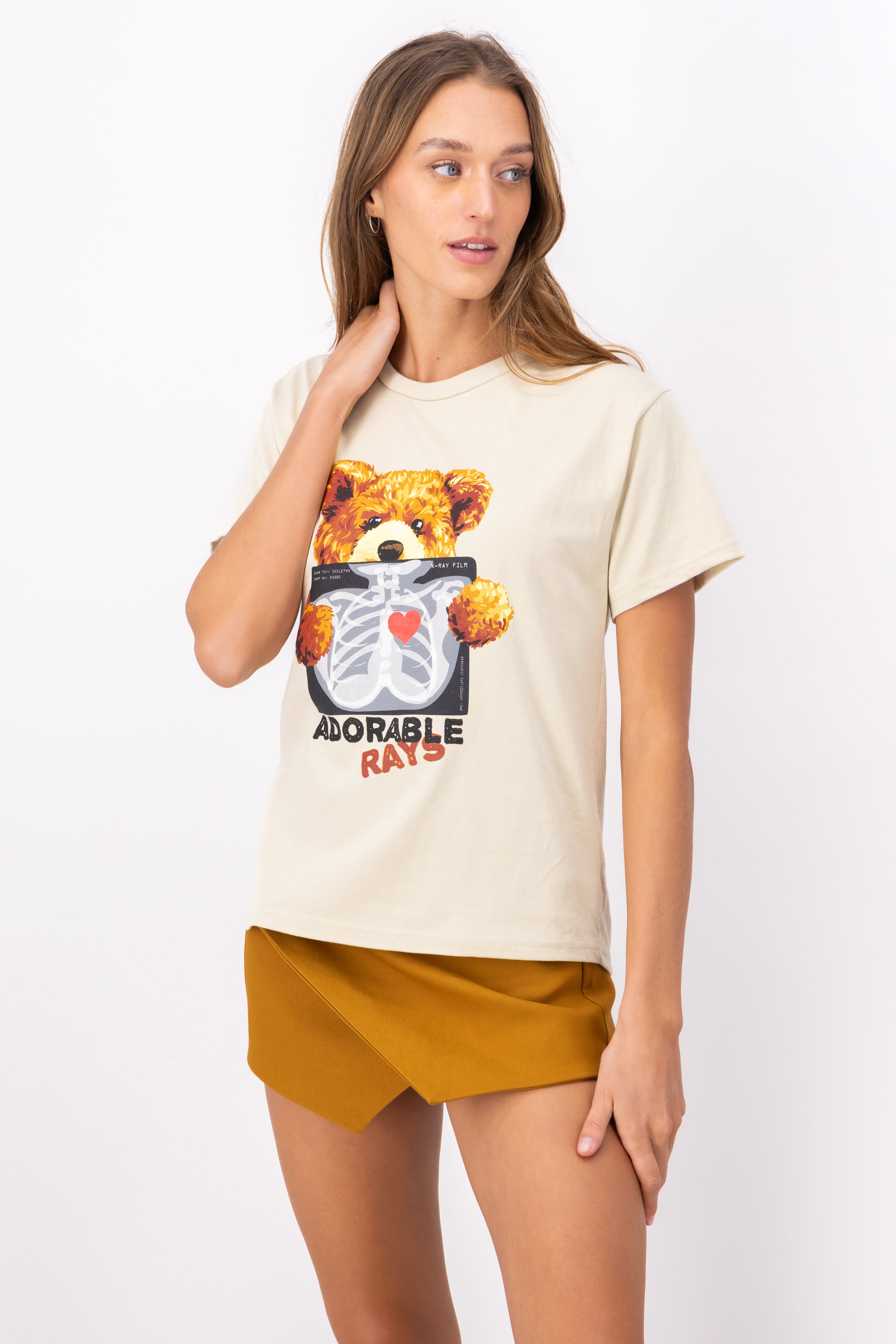 Playera Oso Rayos X corazón BEIGE