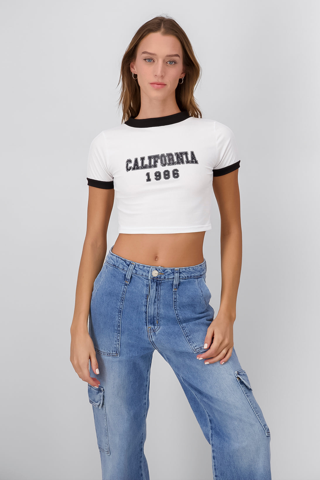 Playera Crop California NEGRO