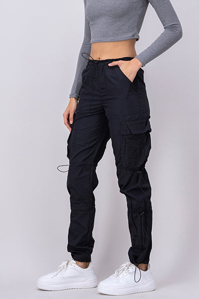 Pantalón parachute elástico piernas NEGRO