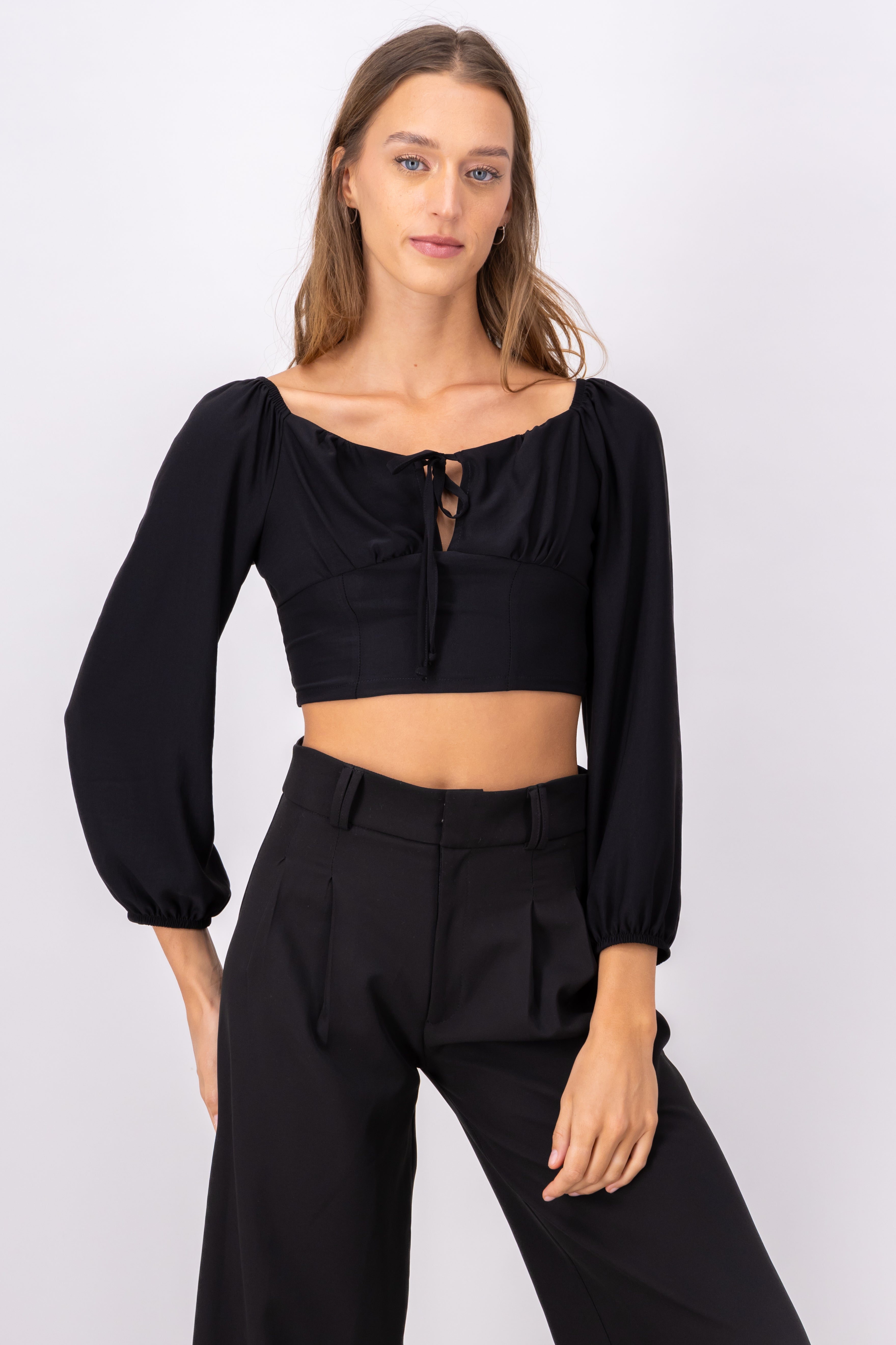 Blusa crop manga abullonada moño NEGRO