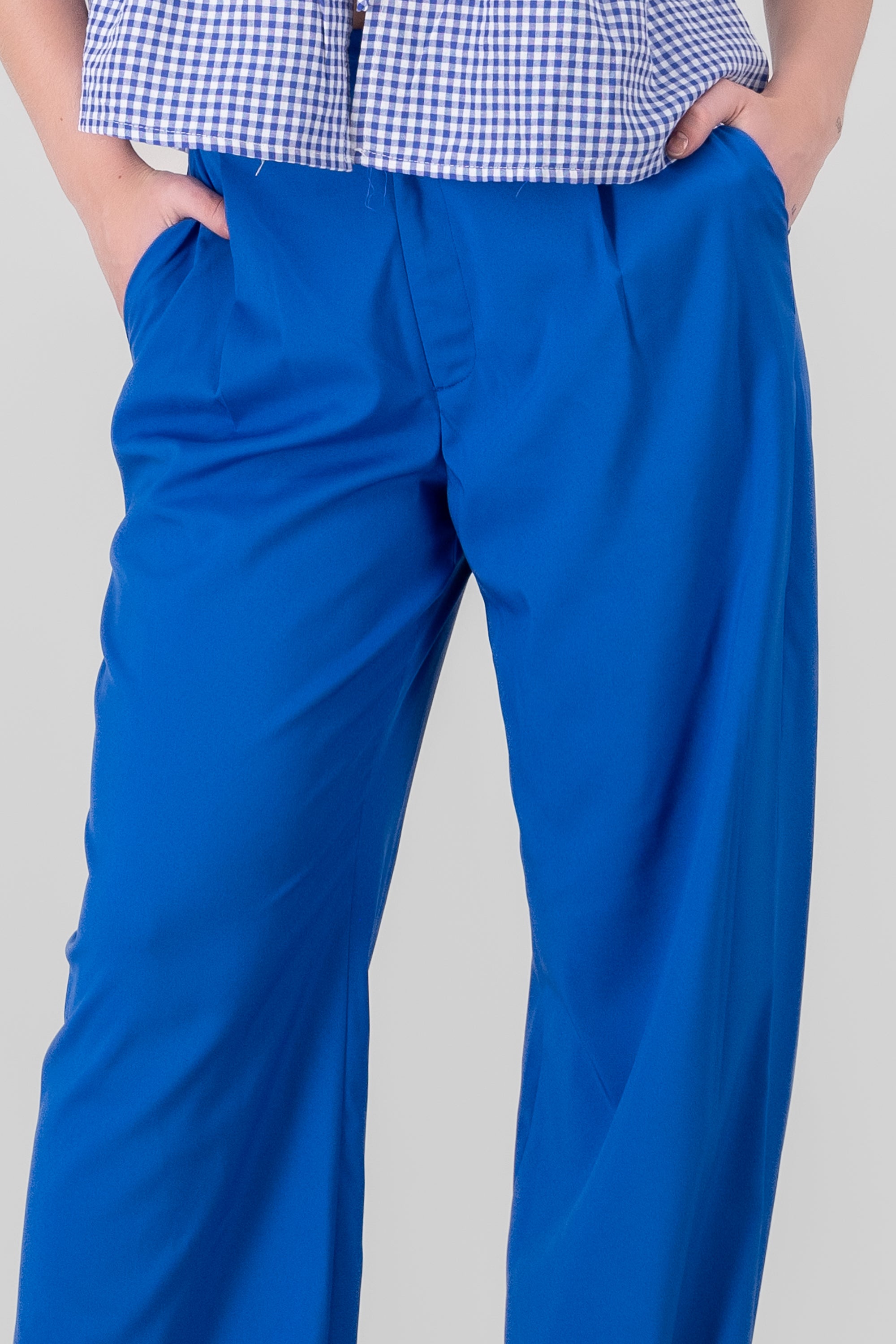 Pantalón Recto Pinzas Bolsillos AZUL REY