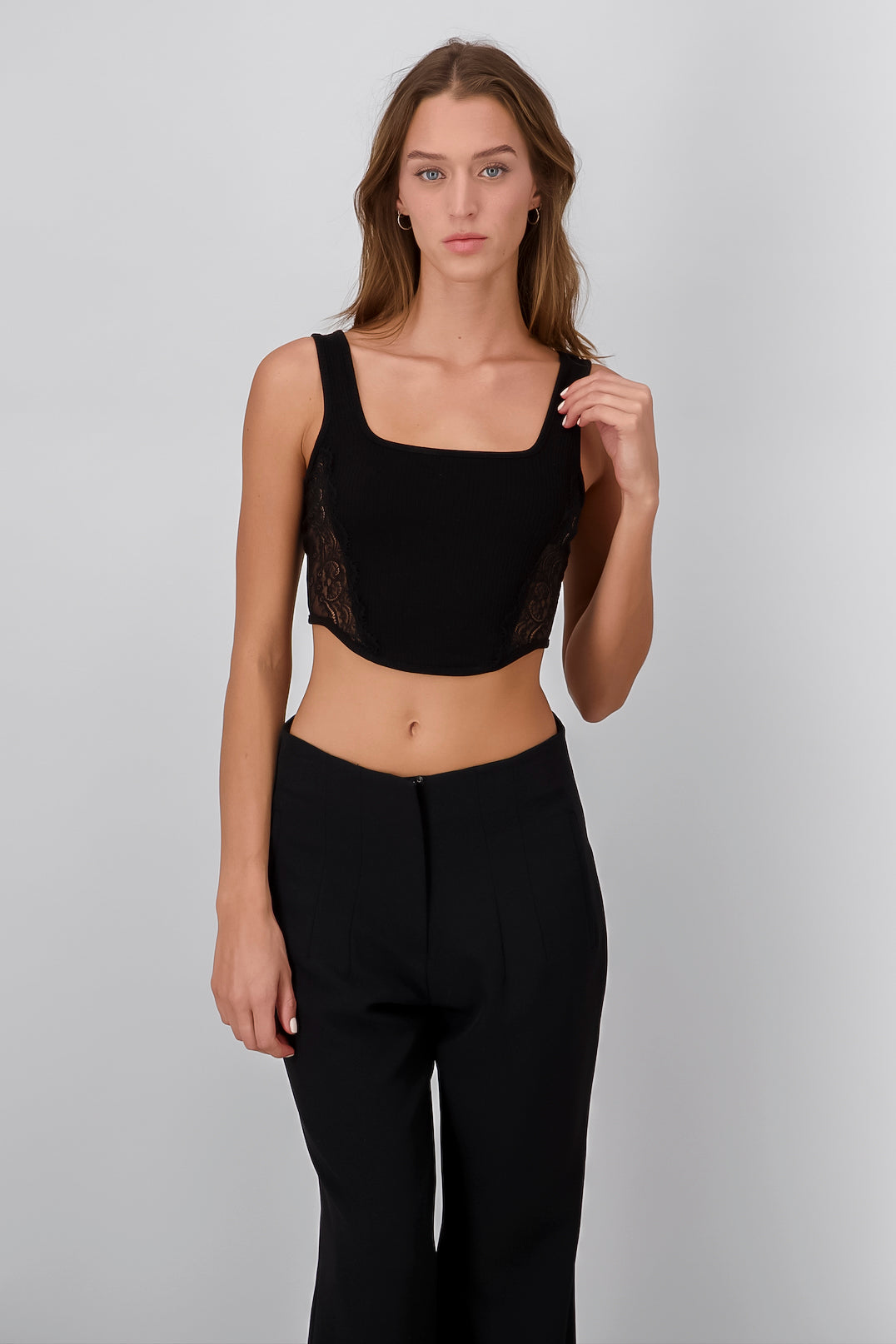 Top Rib Detalle Encaje NEGRO