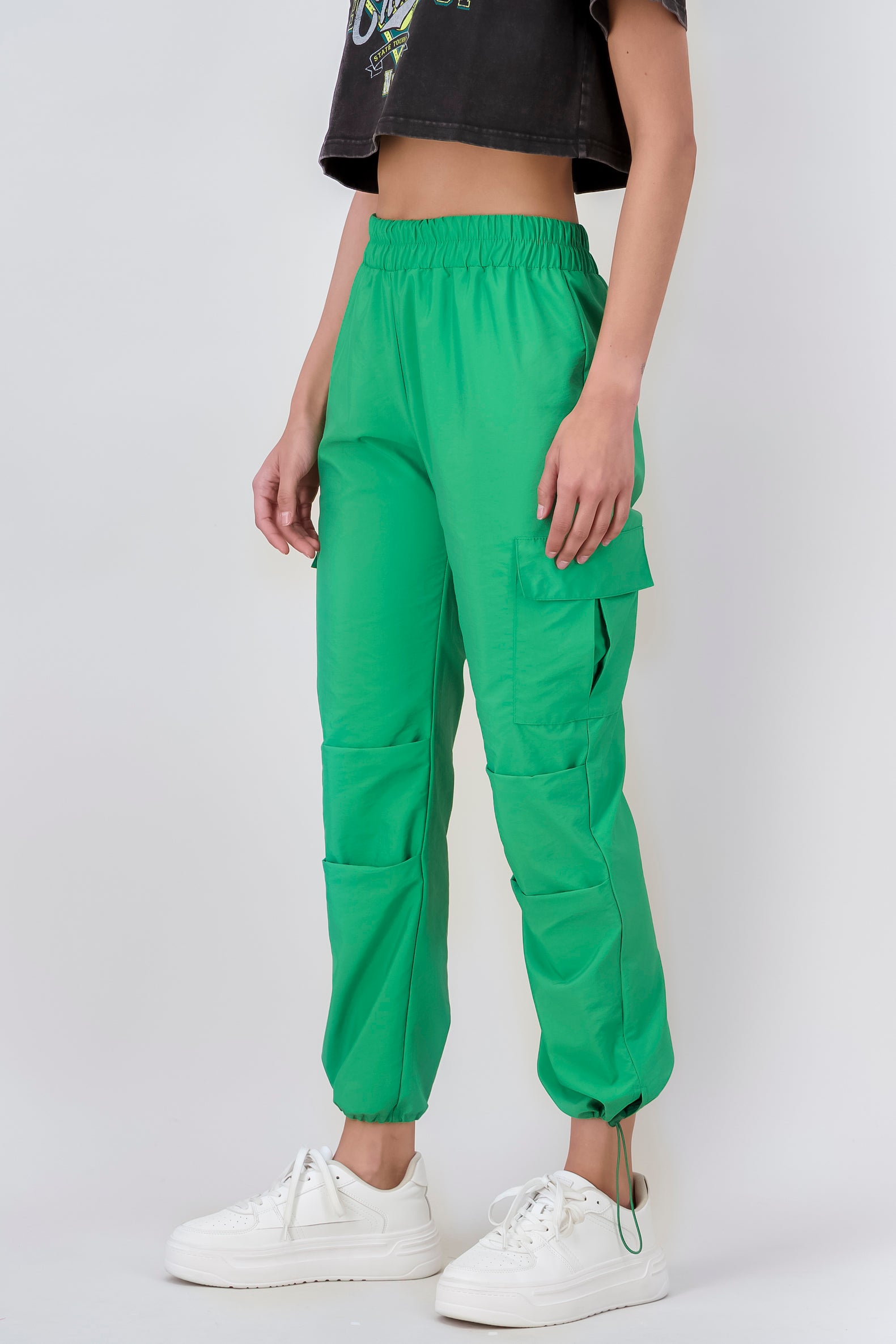 Jogger Cargo Detalle Jaretas VERDE