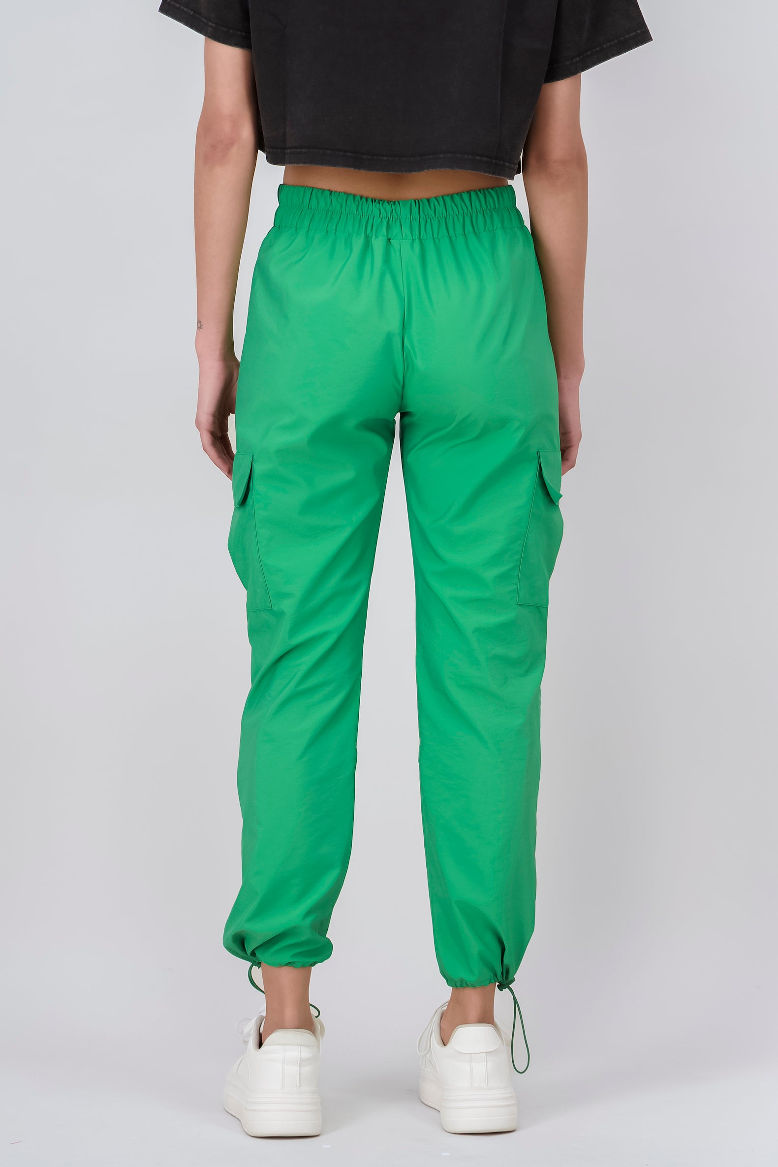 Jogger Cargo Detalle Jaretas VERDE