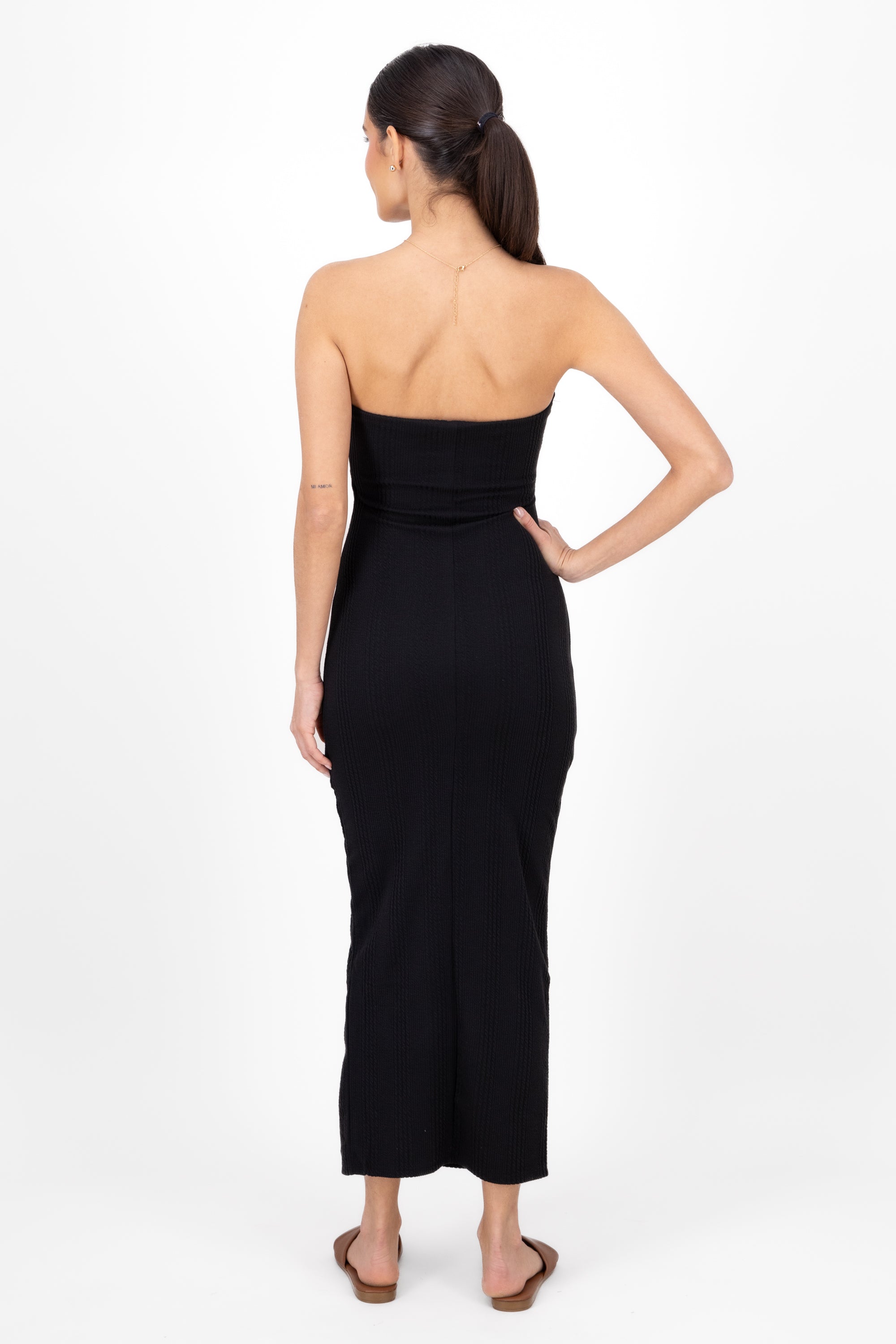 Vestido strapless textura NEGRO