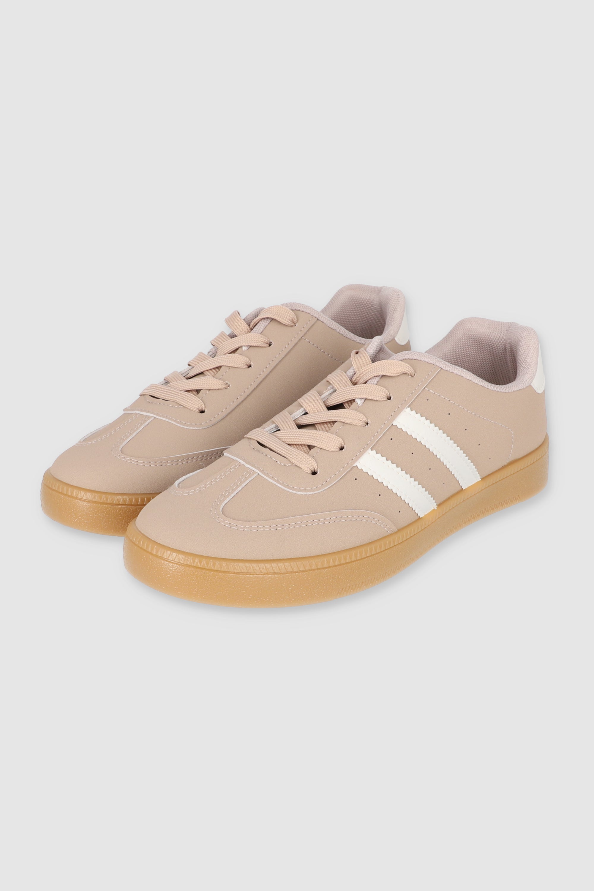 Tenis casual rayas punta suede TAUPE