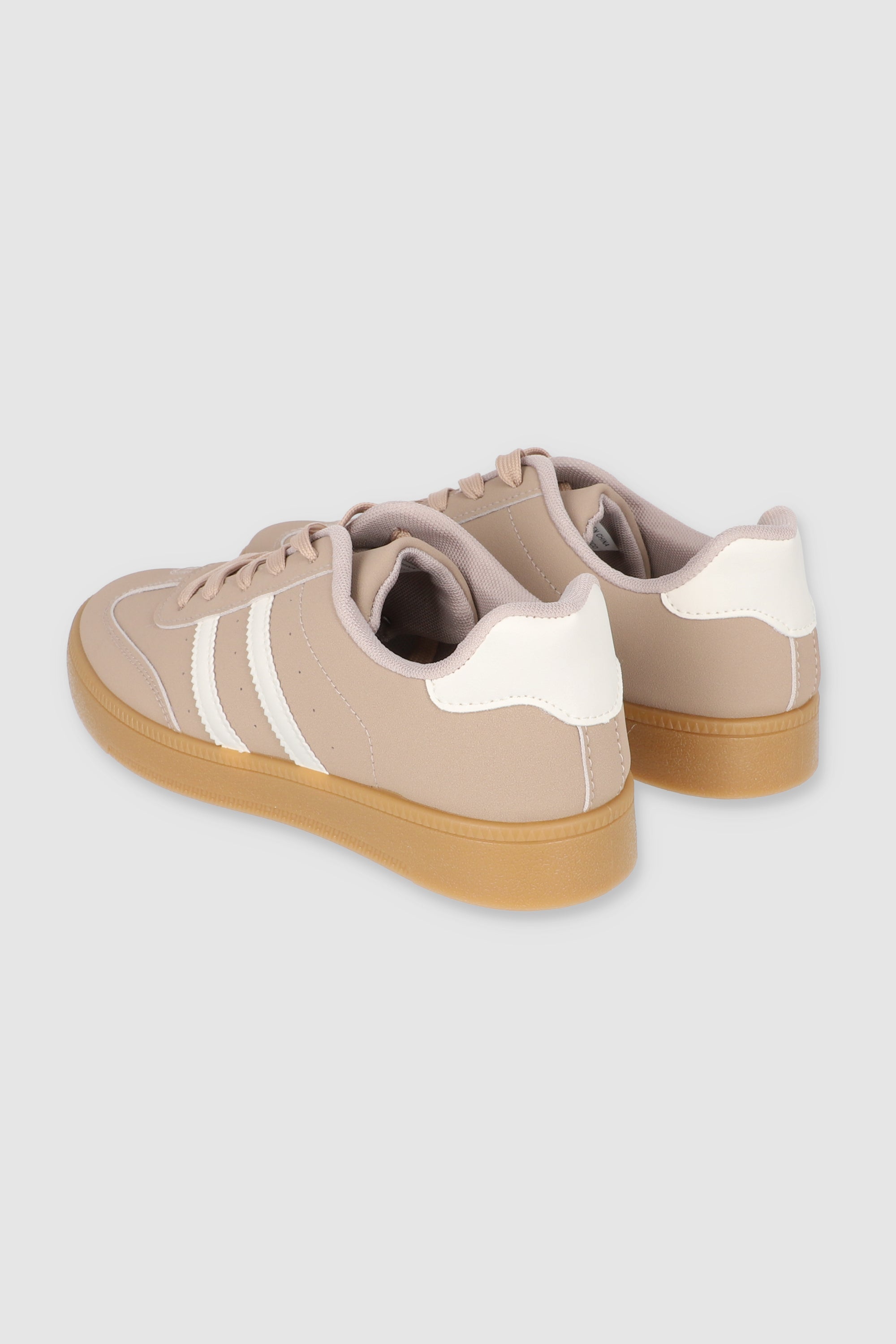 Tenis casual rayas punta suede TAUPE