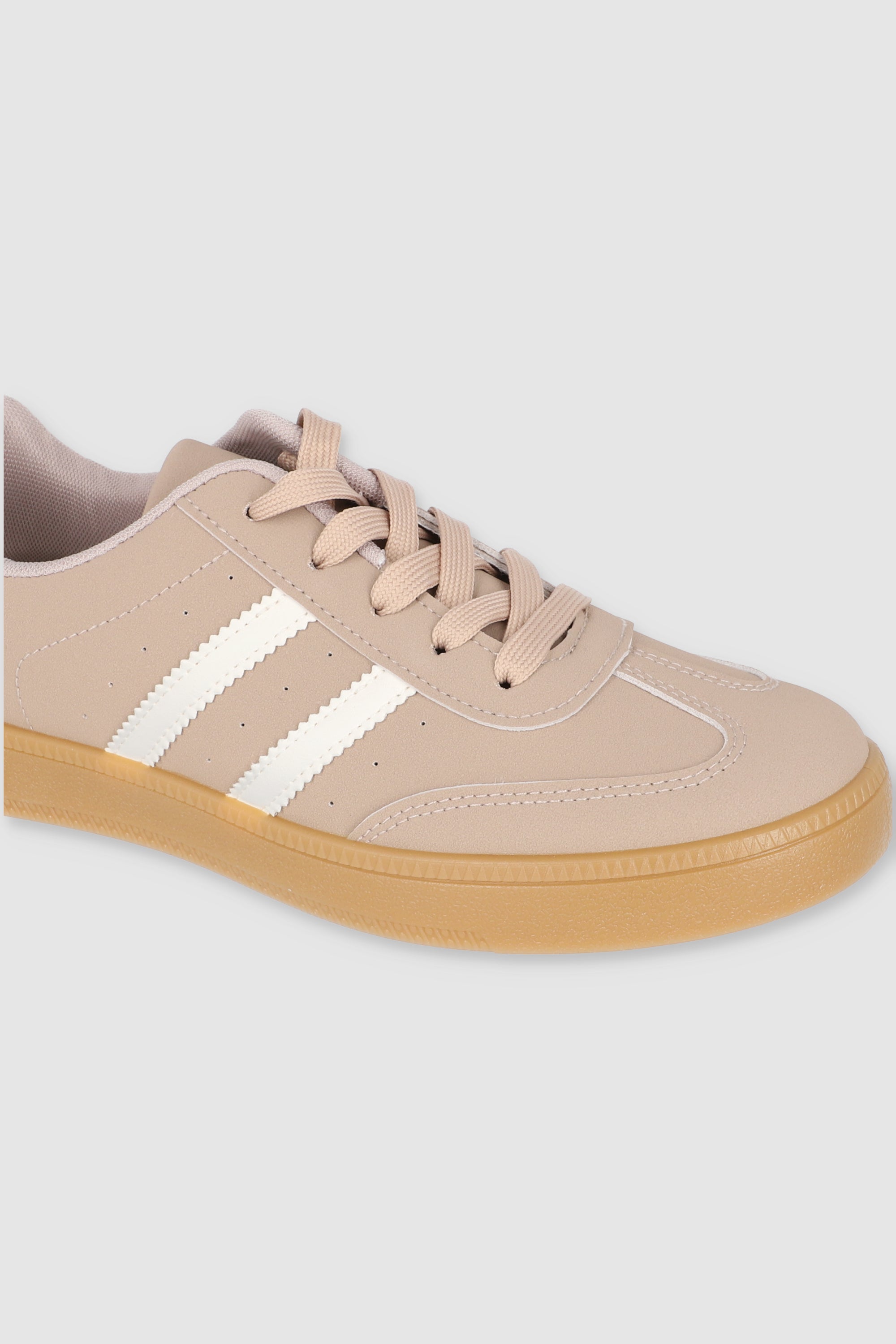 Tenis casual rayas punta suede TAUPE