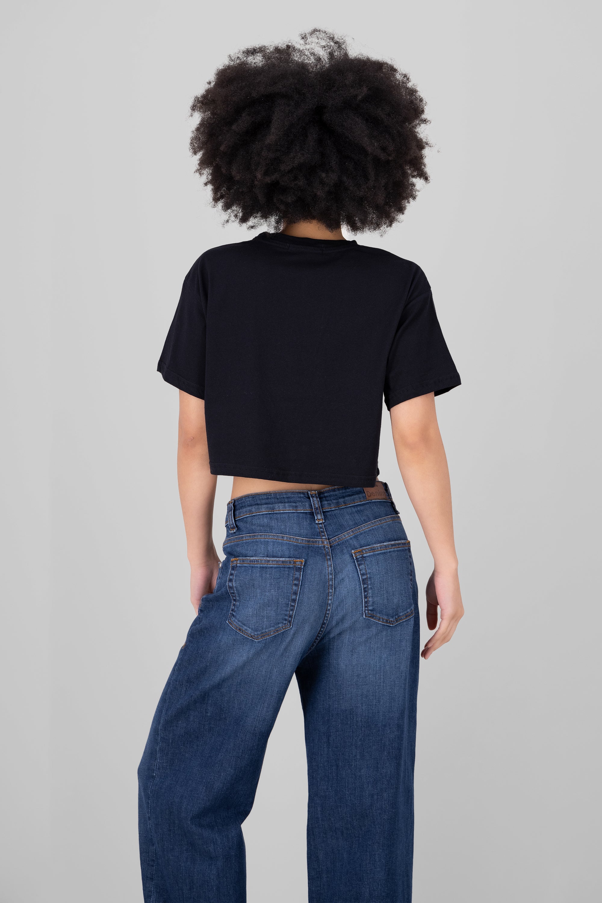 Playera Crop Miami NEGRO