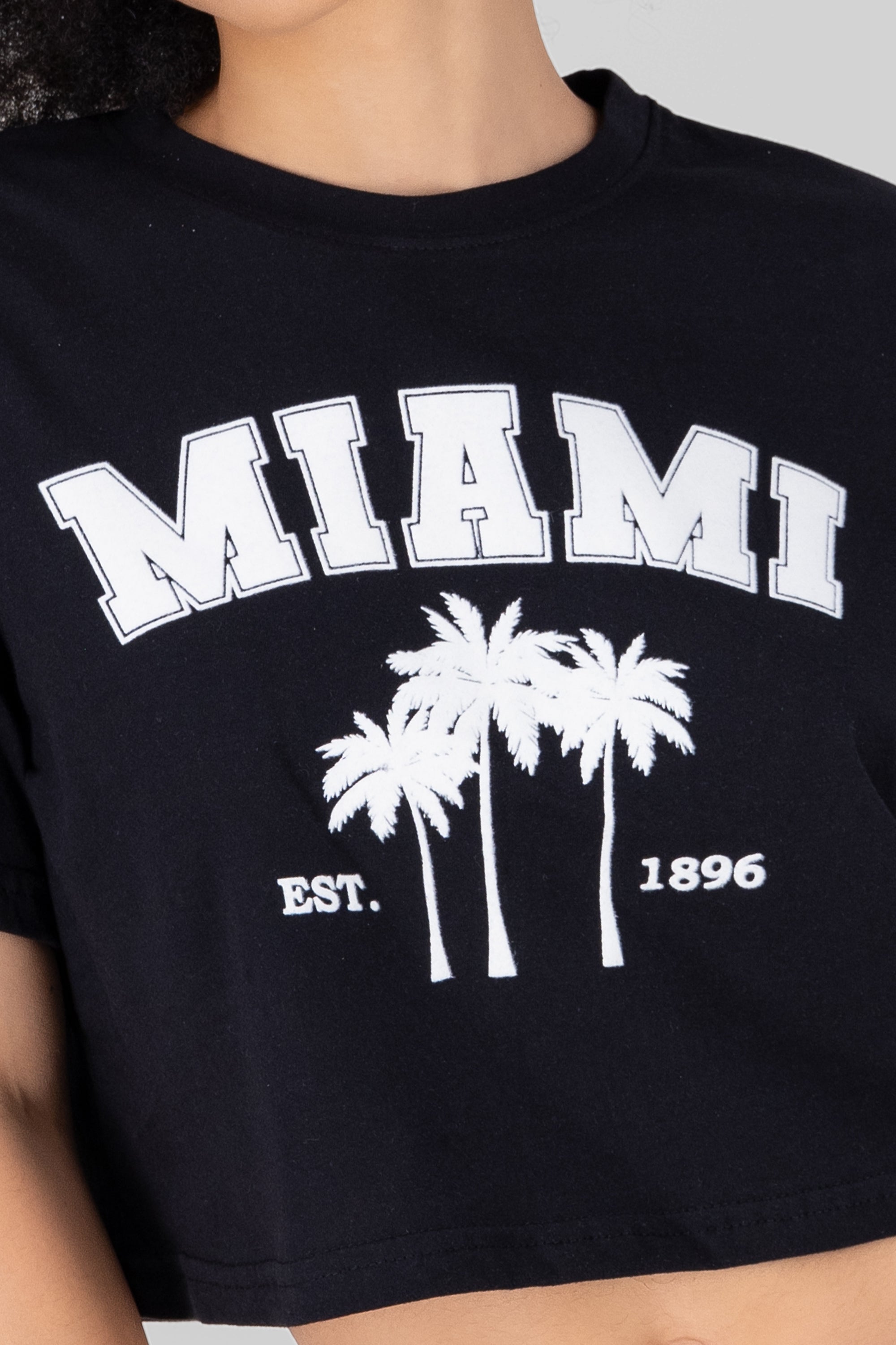 Playera Crop Miami NEGRO