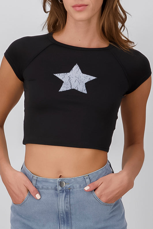 Playera crop estrella detalle cortes NEGRO