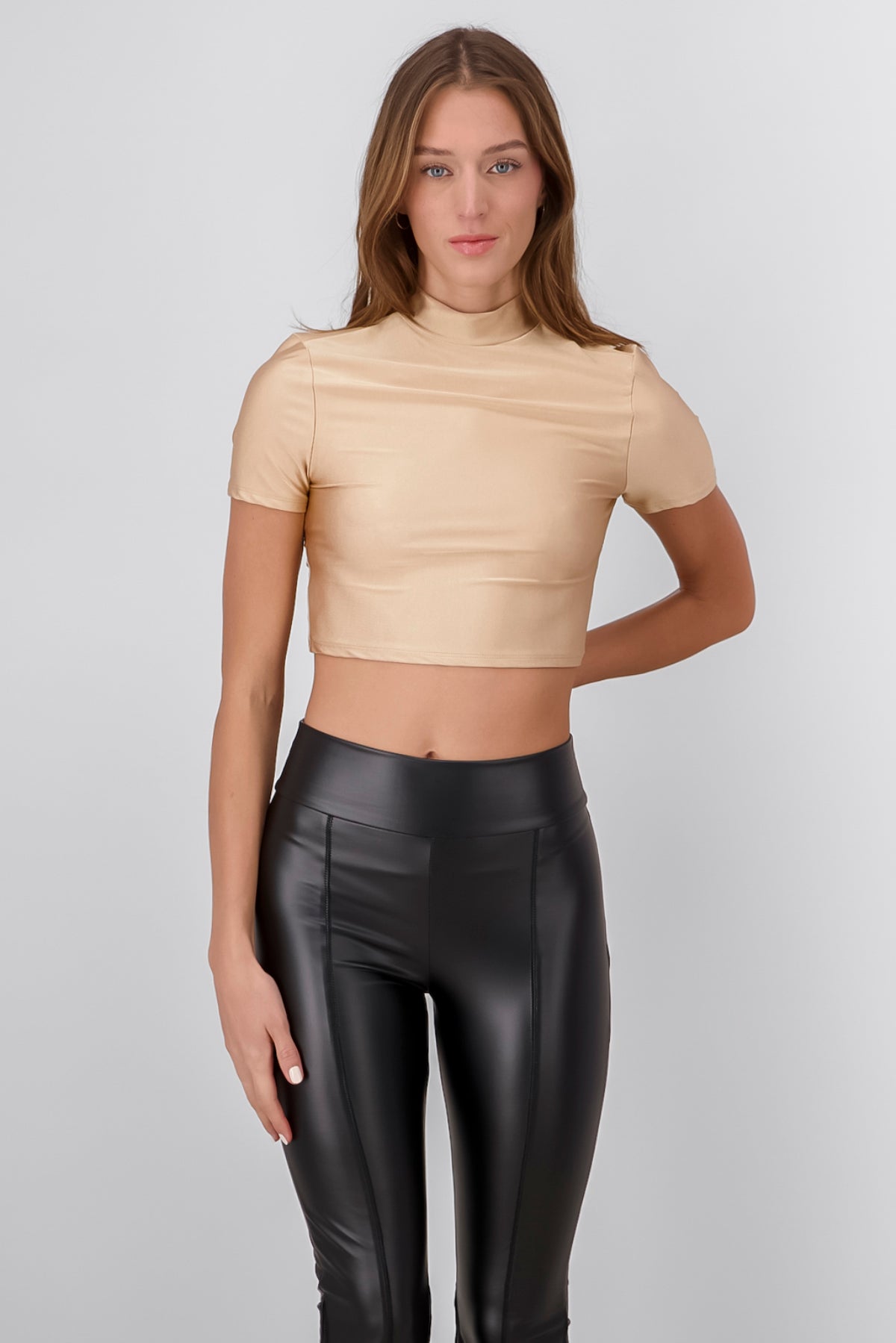 Top Crop Manga Corta Escote Espalda BEIGE