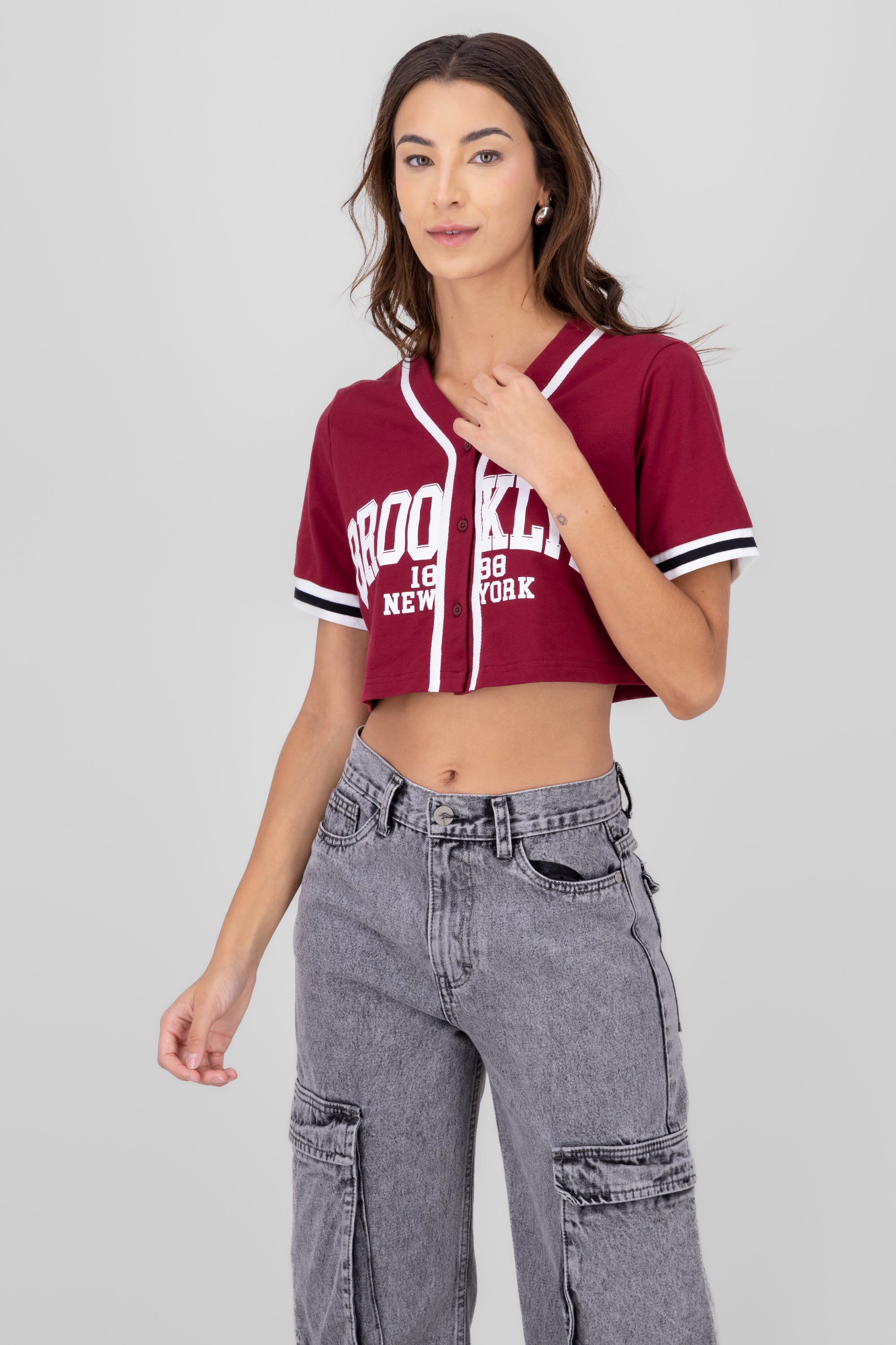 Camisa Tipo Baseball Brooklyn VINO COMBO